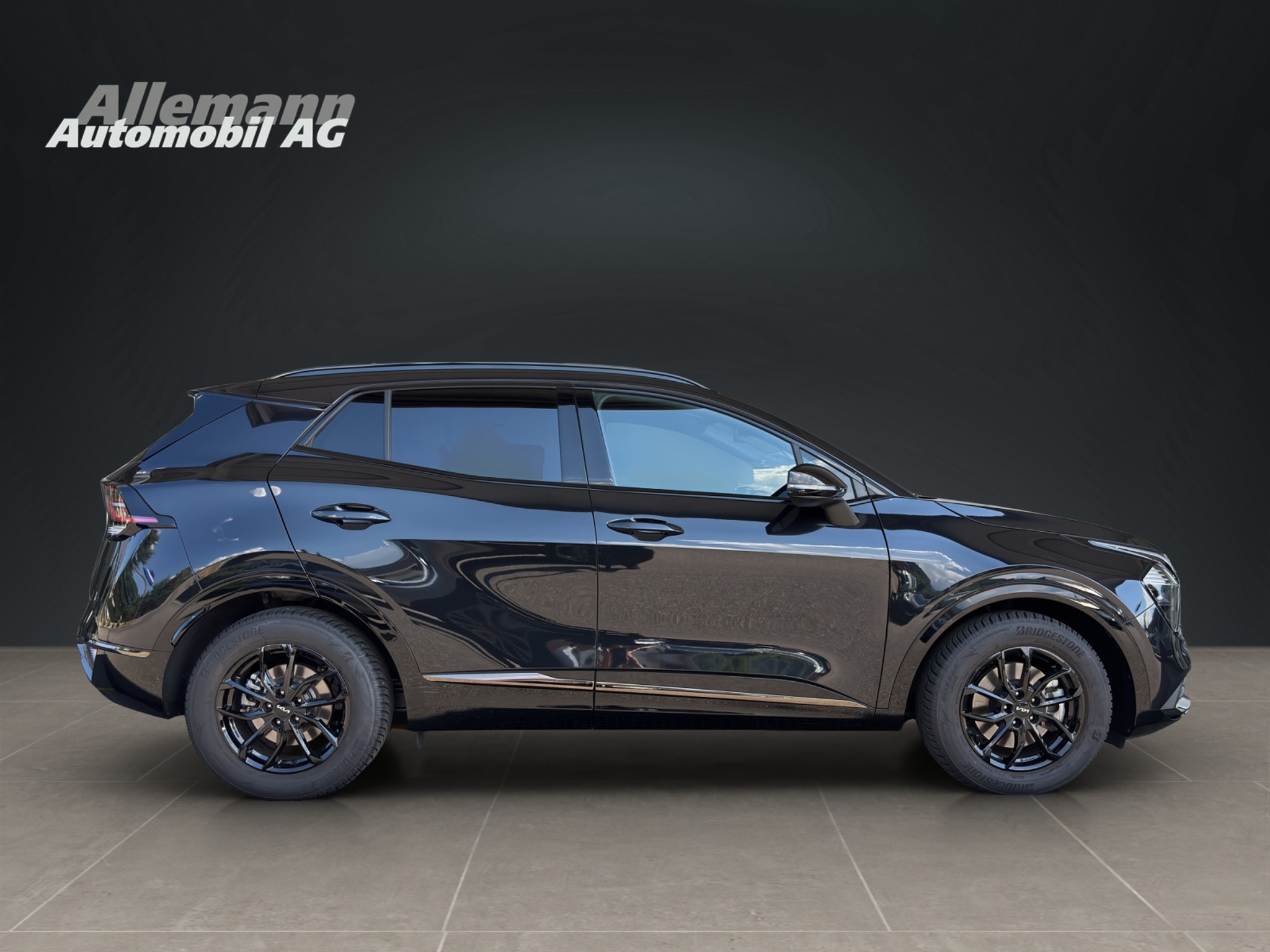 listing desktop thumbnail image 6