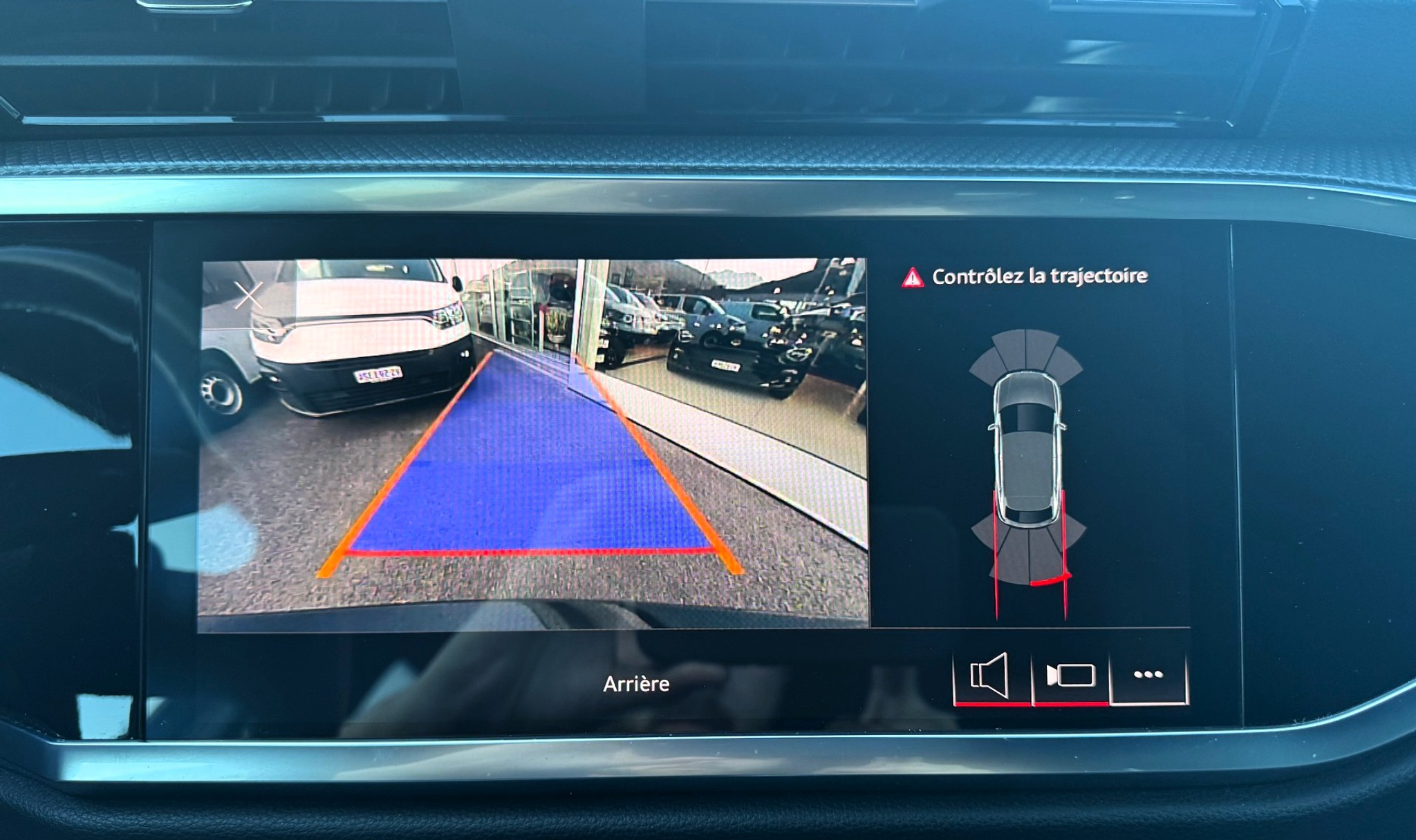 listing desktop thumbnail image 13