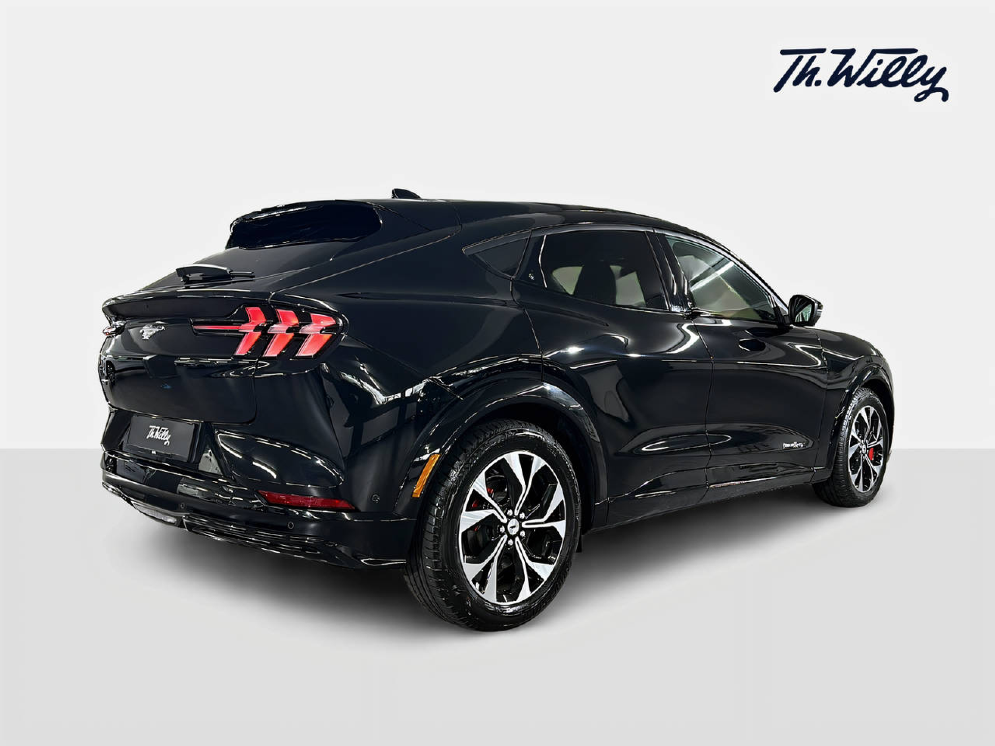 listing desktop thumbnail image 4