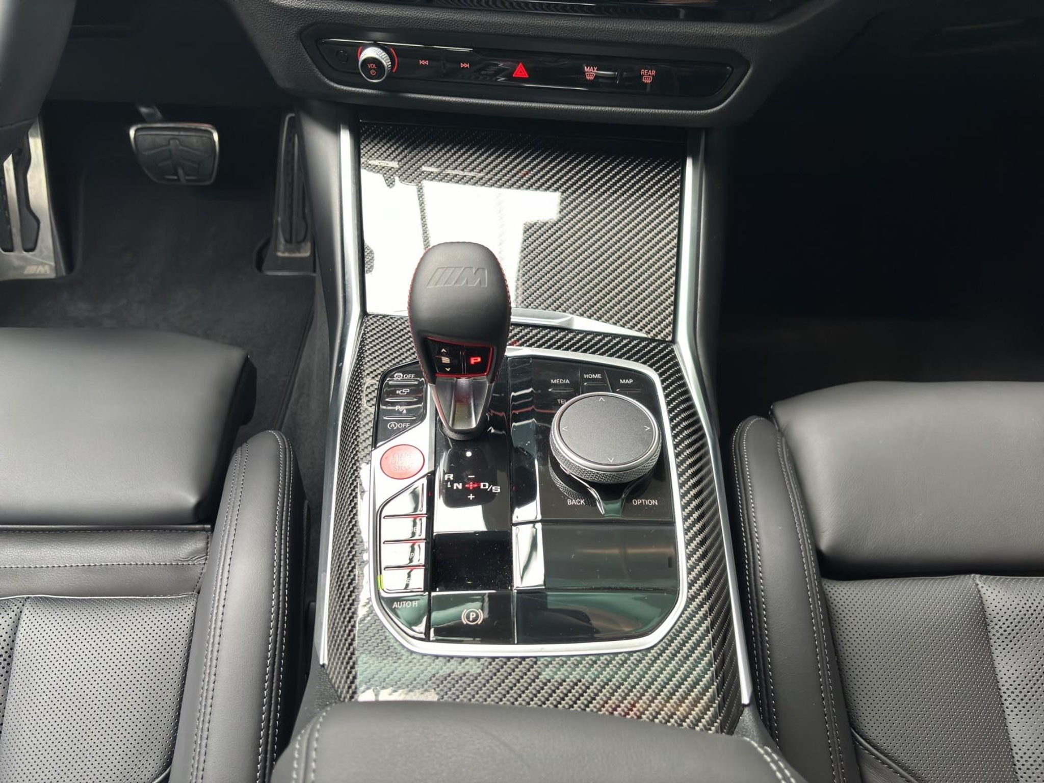 listing desktop thumbnail image 8