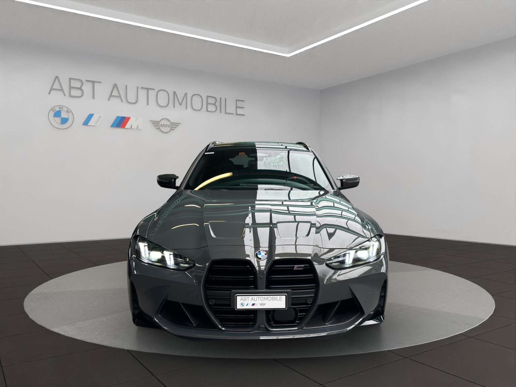 listing desktop thumbnail image 1