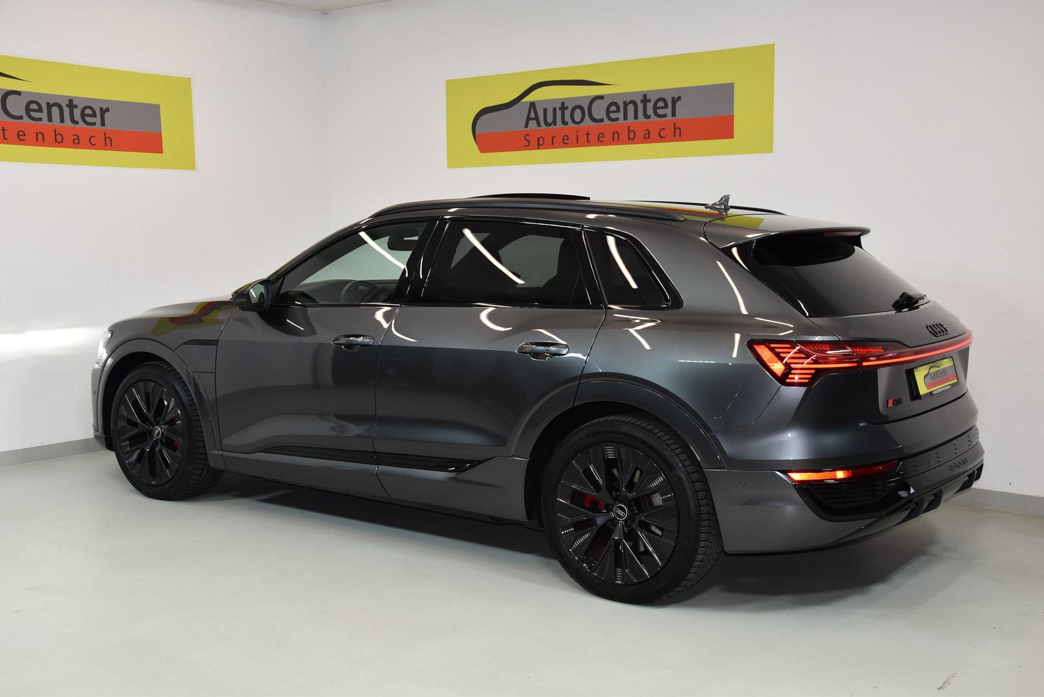 listing desktop thumbnail image 13