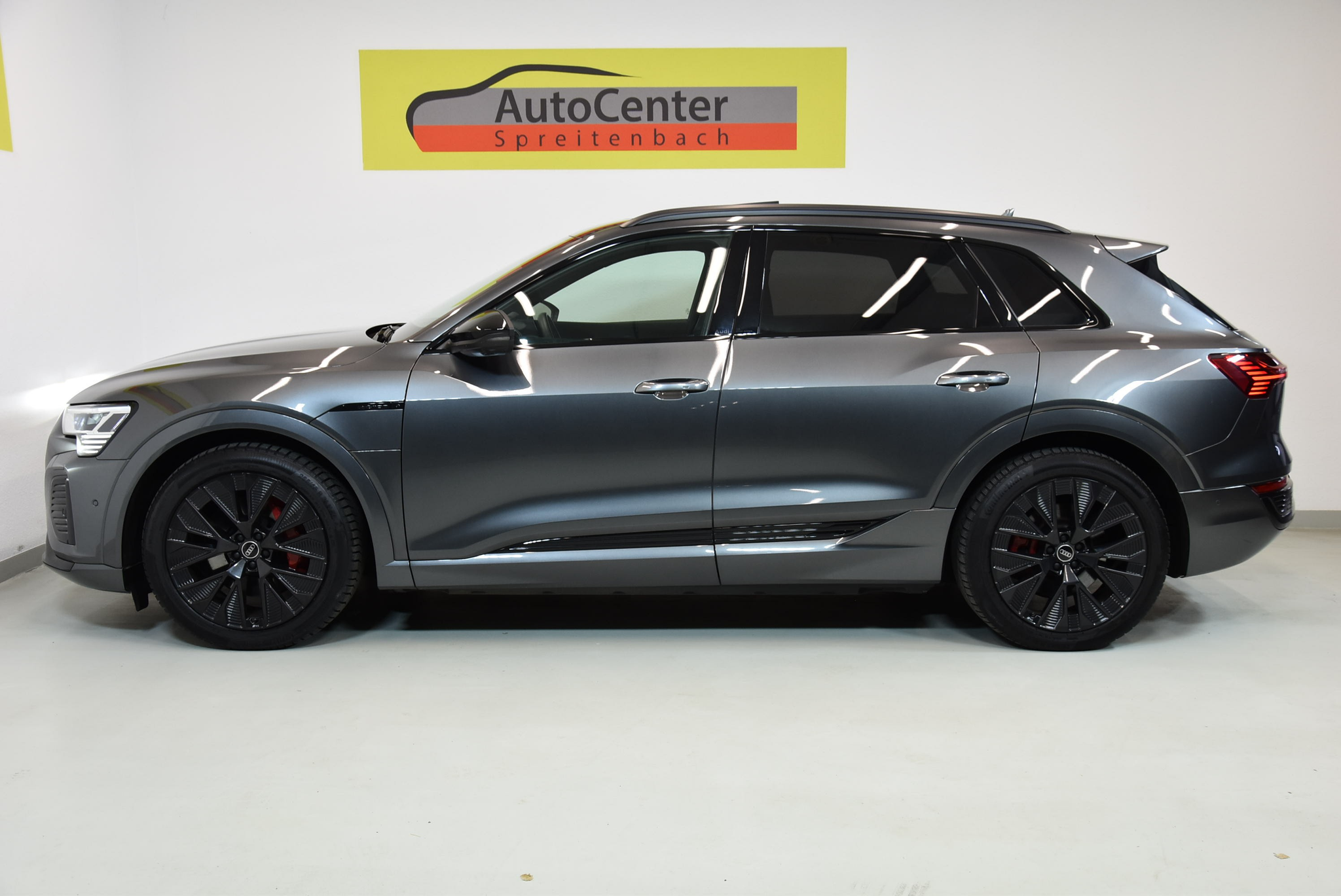 listing desktop thumbnail image 12