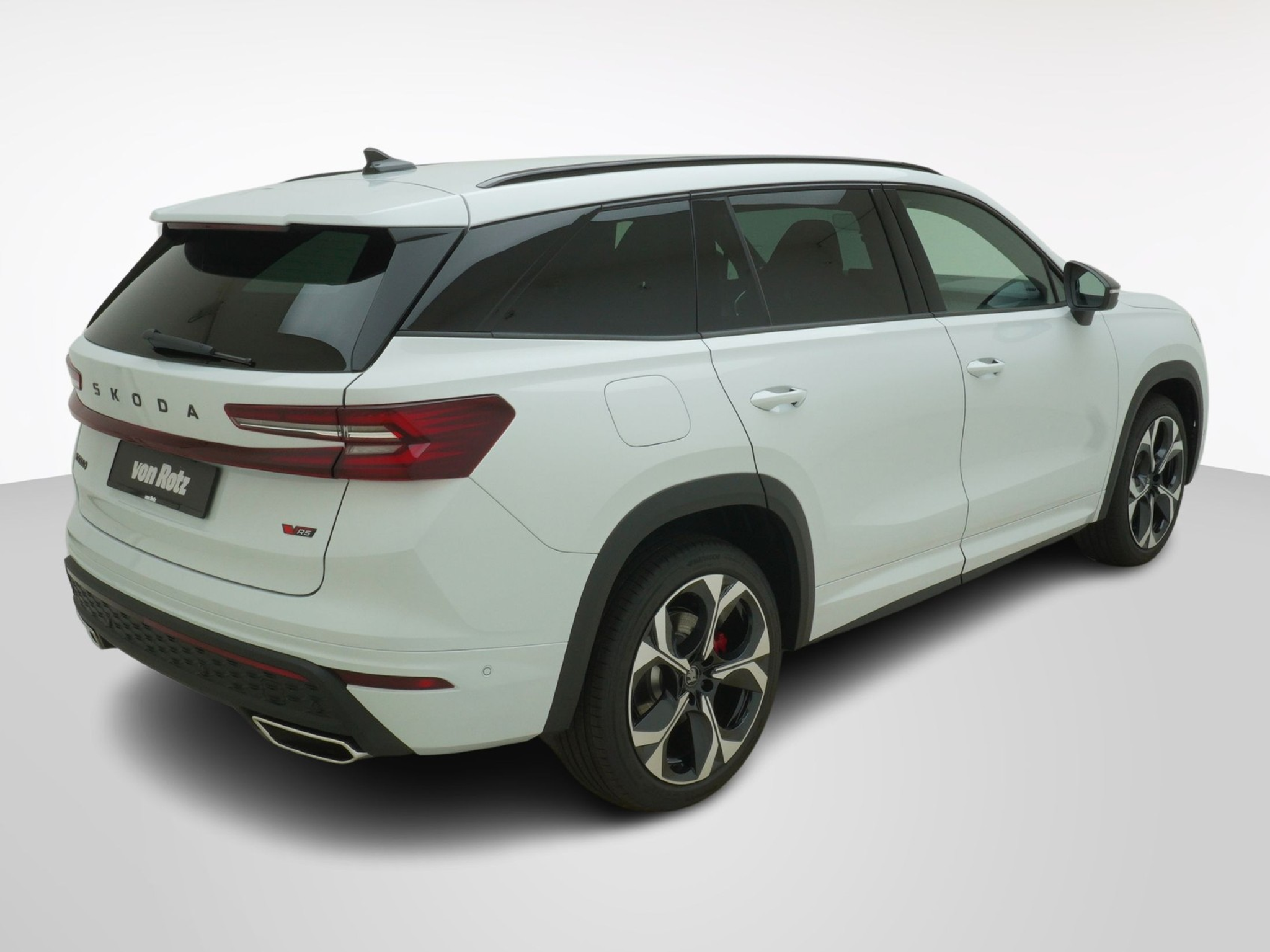 listing desktop thumbnail image 6