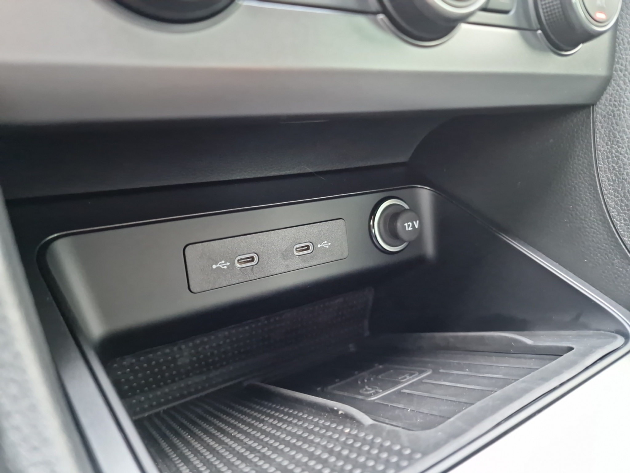 listing desktop thumbnail image 20