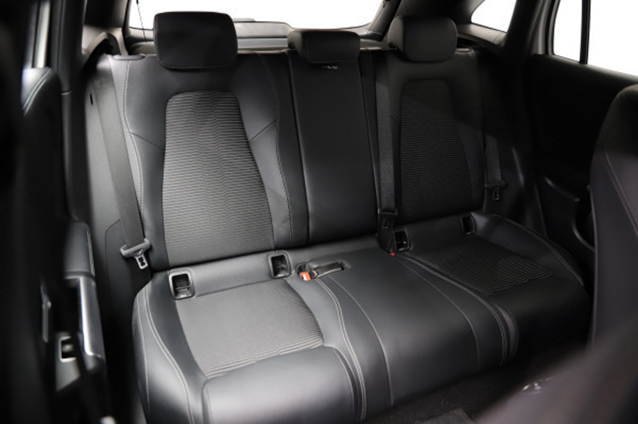 listing desktop thumbnail image 10