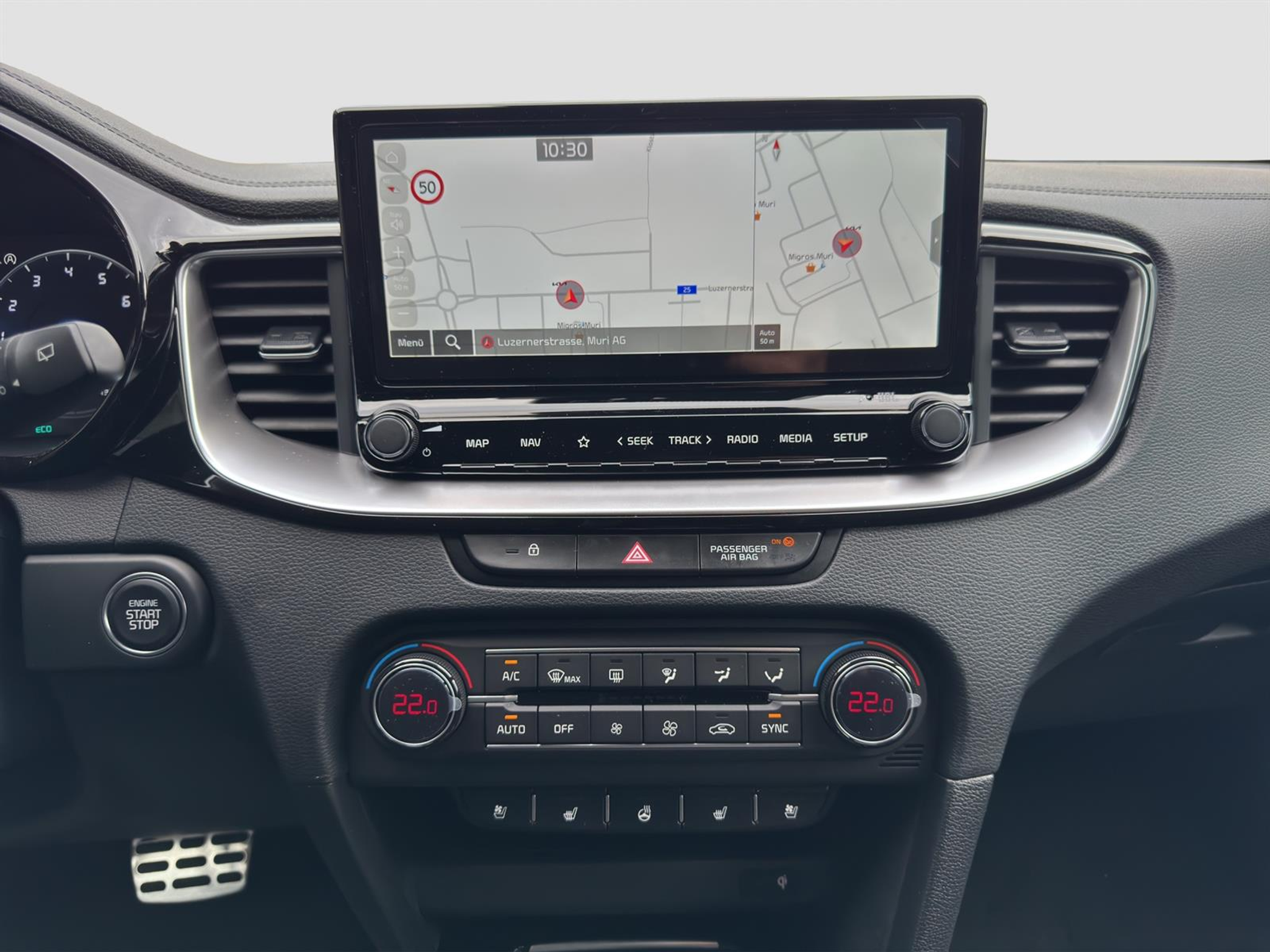 listing desktop thumbnail image 11