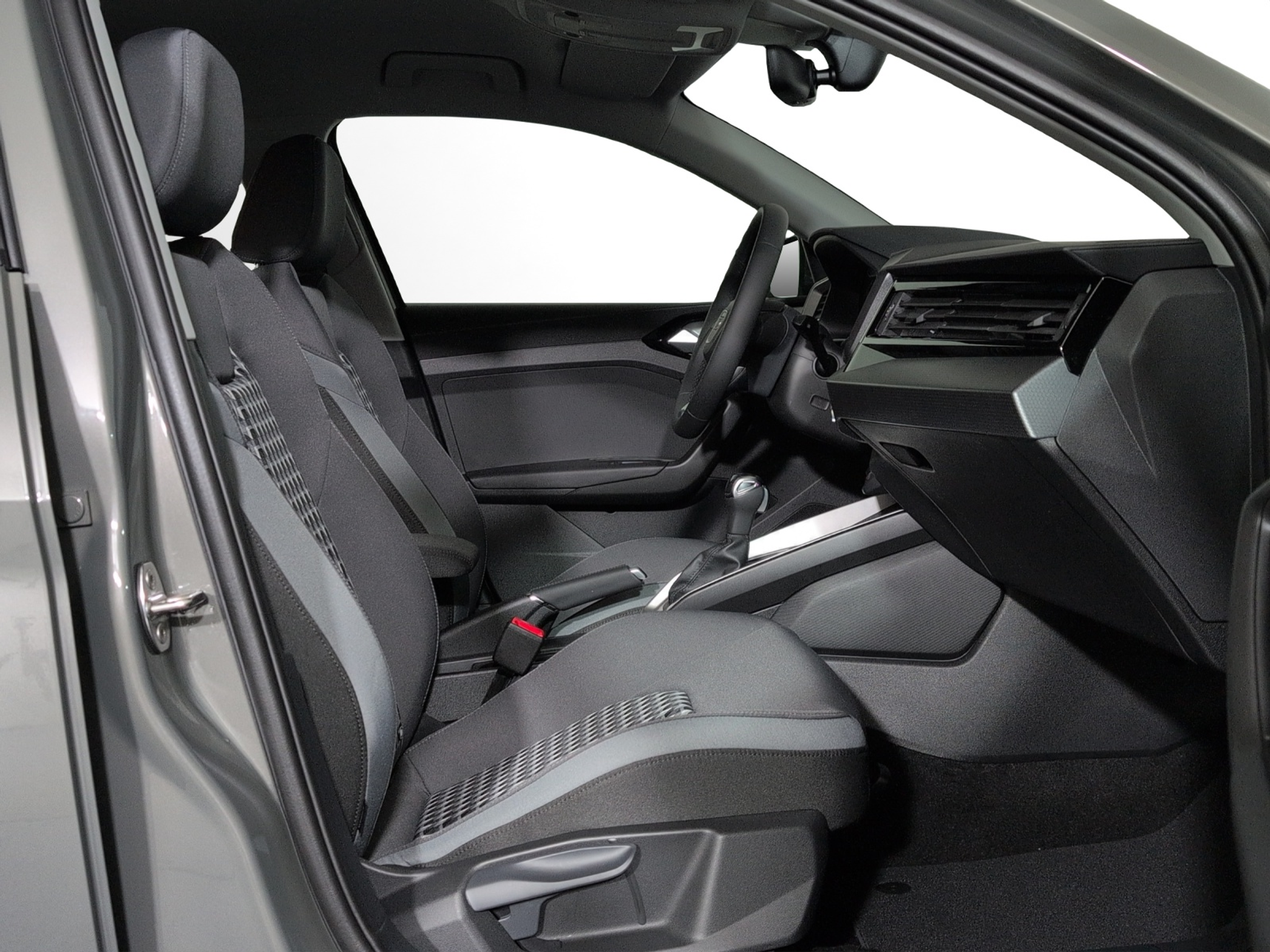 listing desktop thumbnail image 6