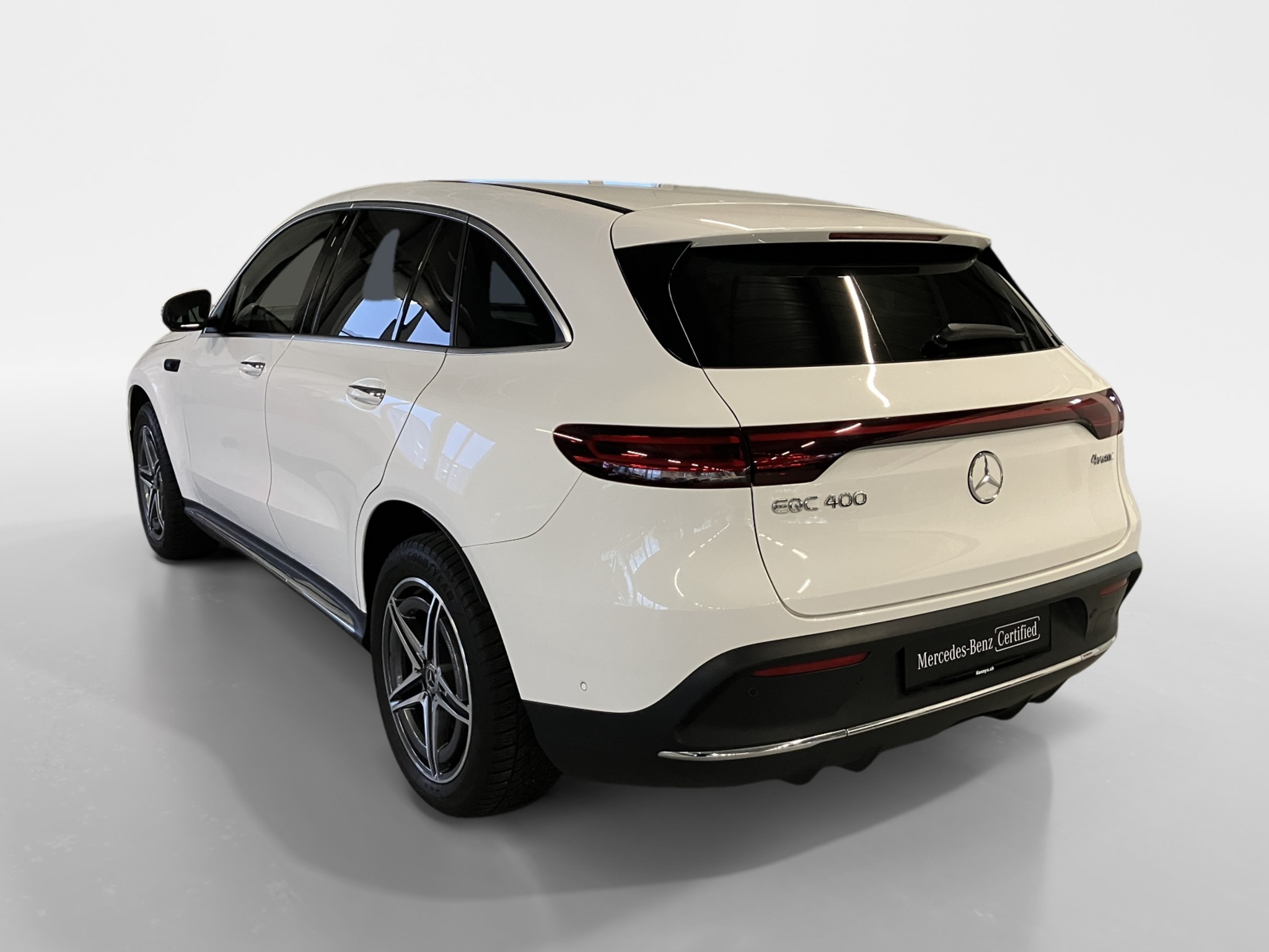 listing desktop thumbnail image 3