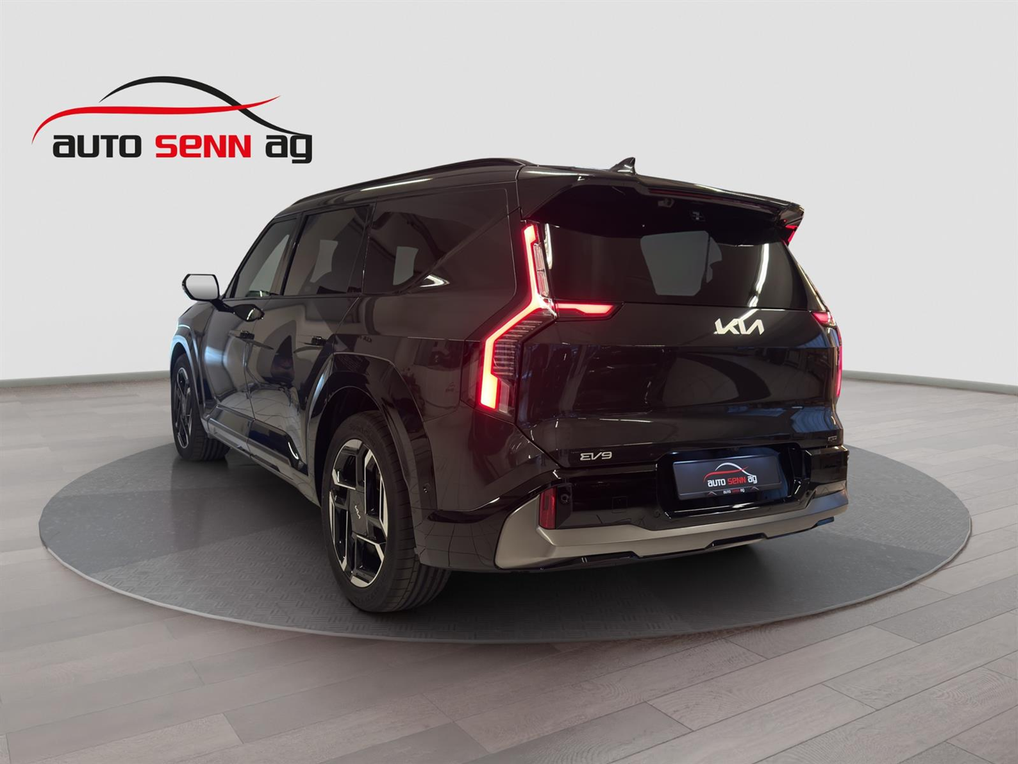 listing desktop thumbnail image 2