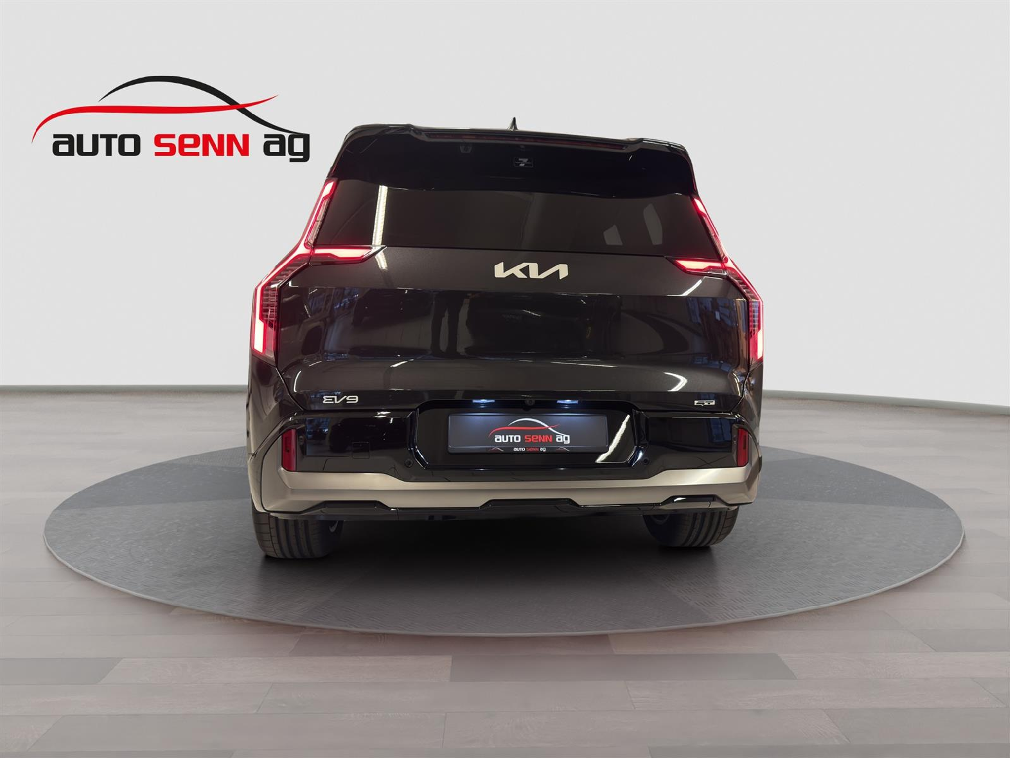 listing desktop thumbnail image 3