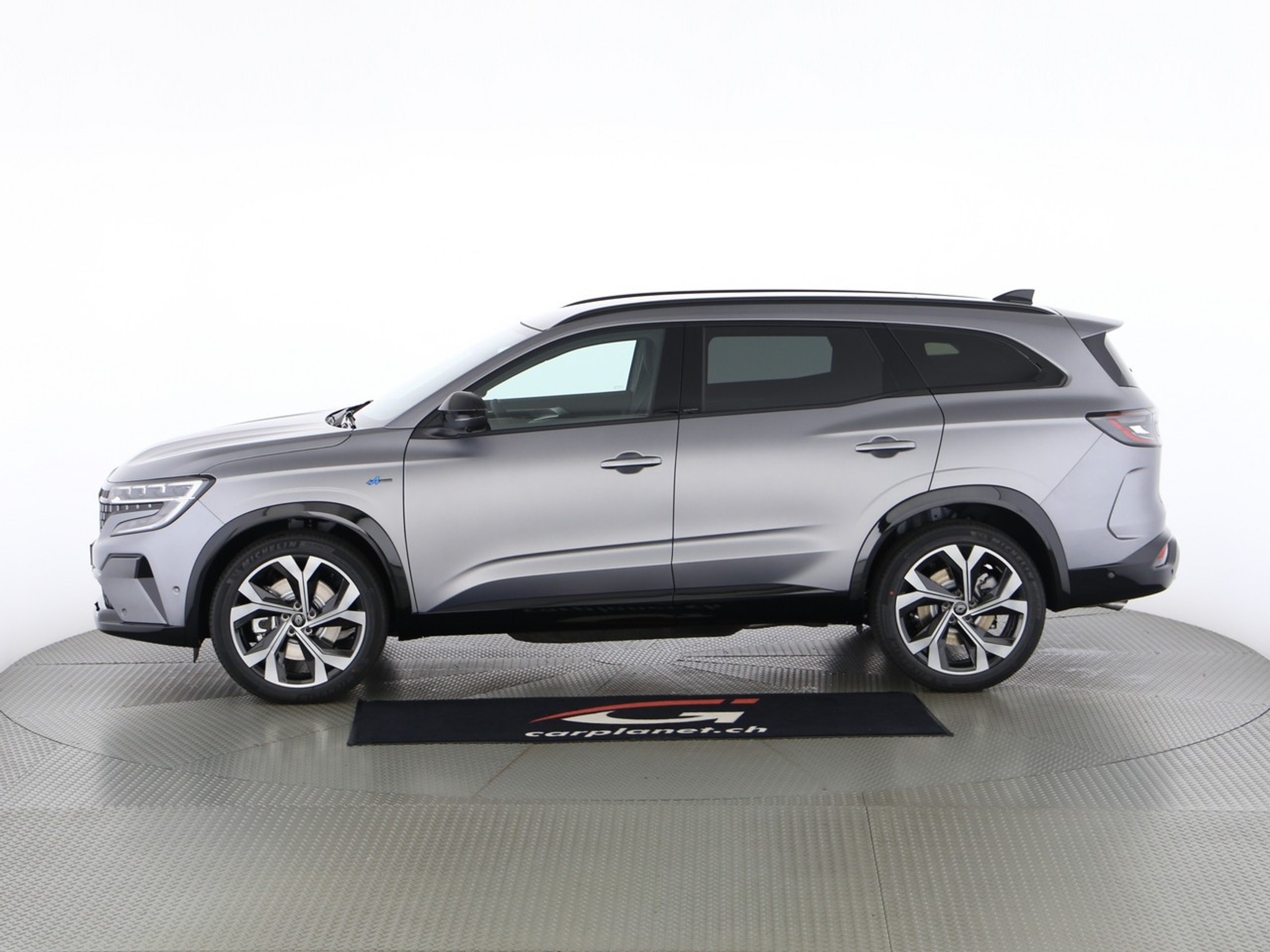 listing desktop thumbnail image 1