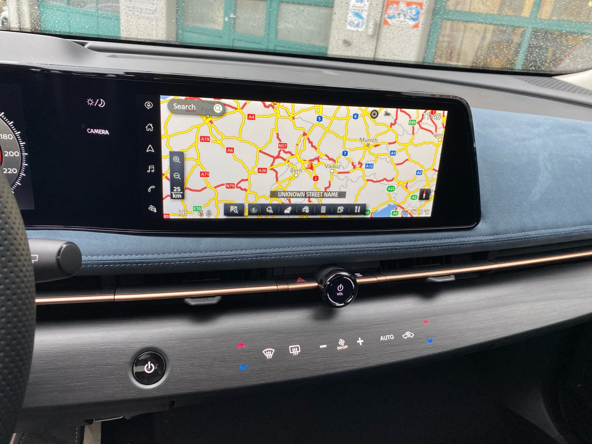 listing desktop thumbnail image 10