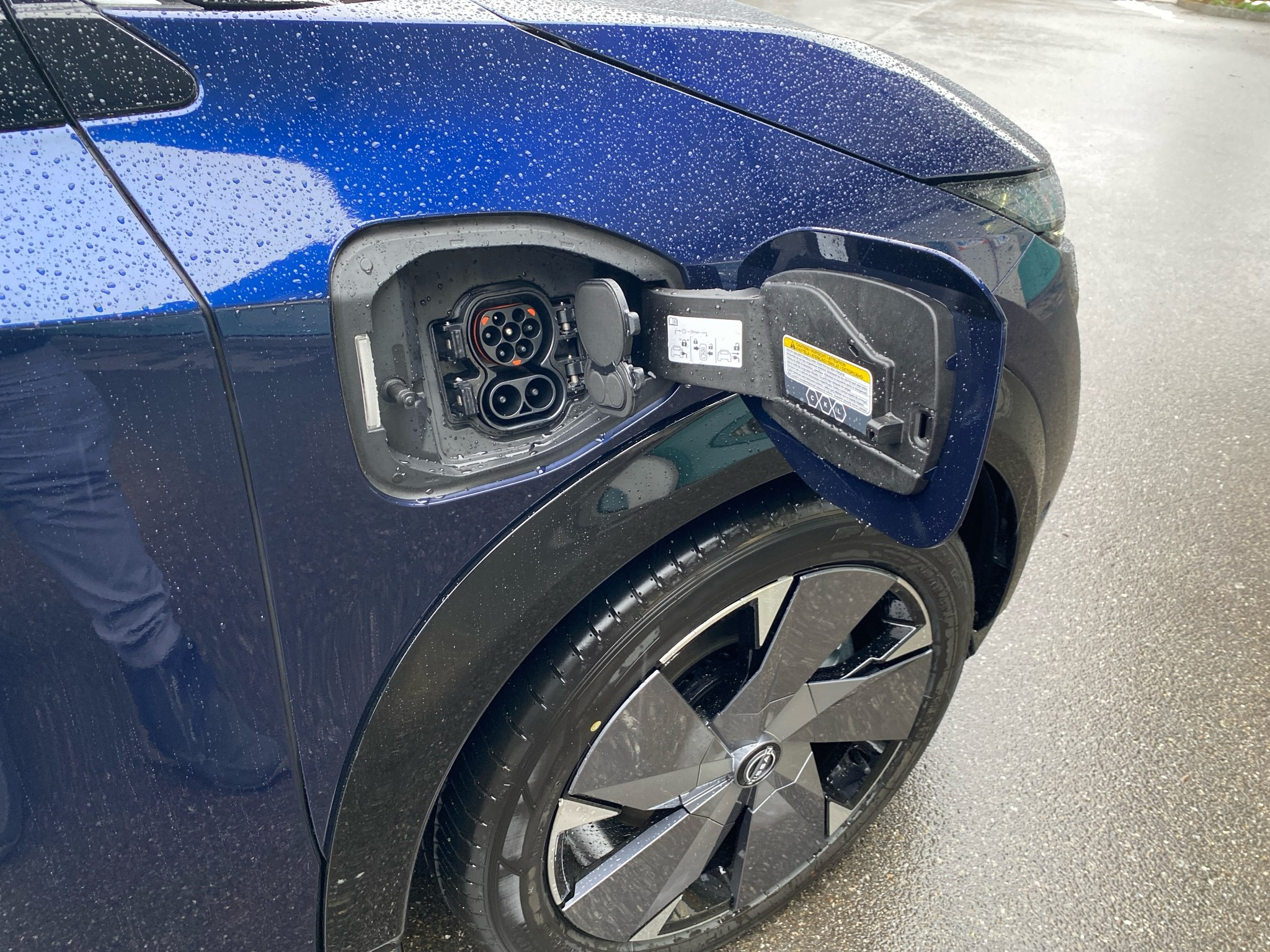 listing desktop thumbnail image 17