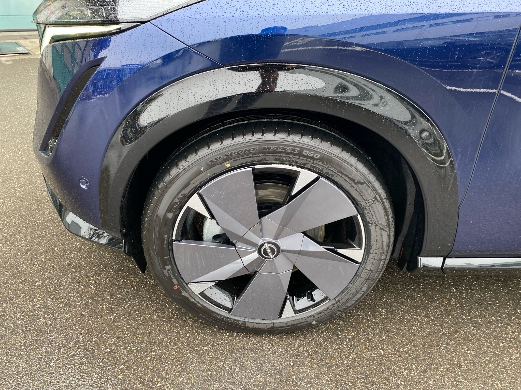 listing desktop thumbnail image 18