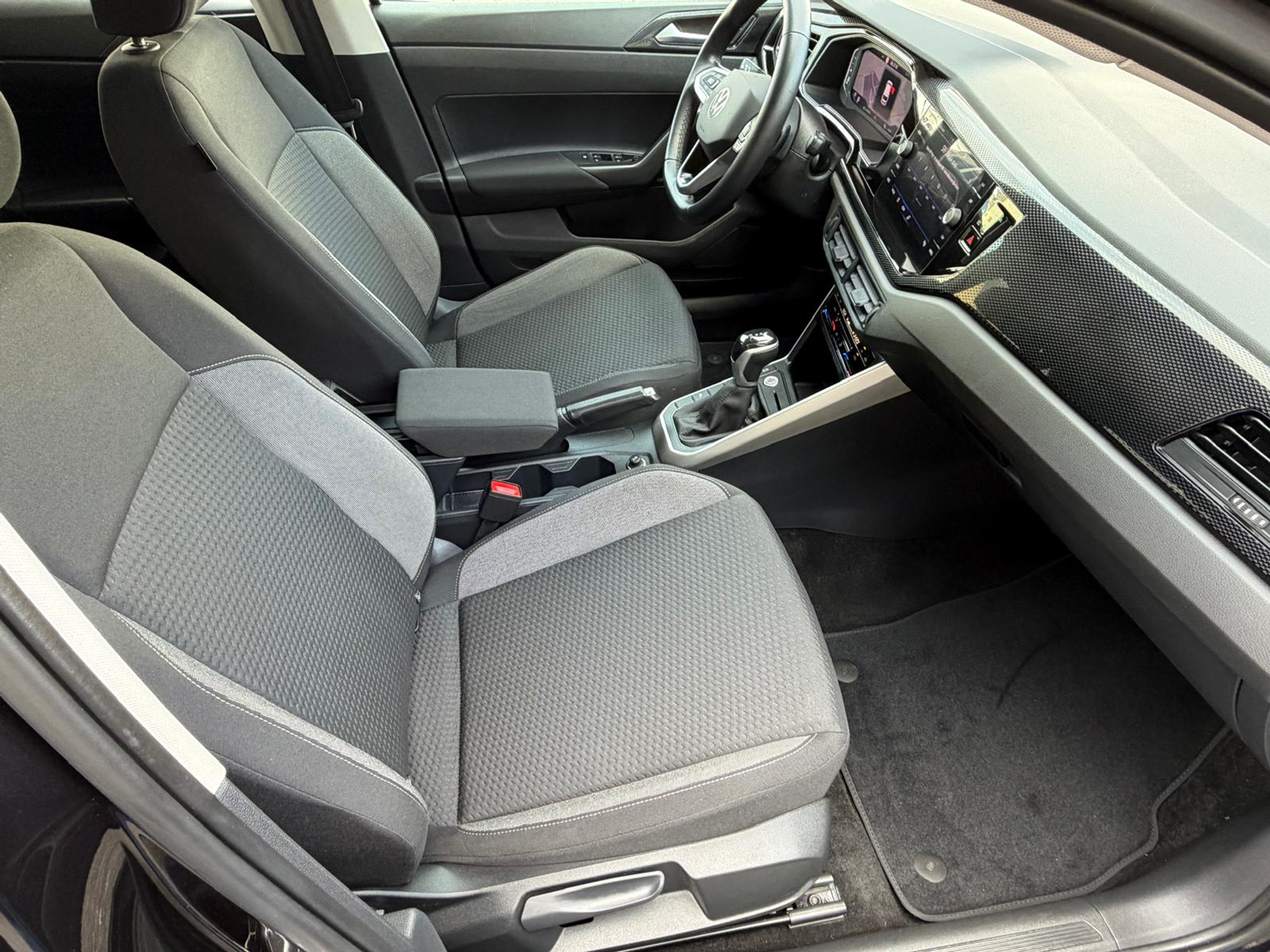 listing desktop thumbnail image 12