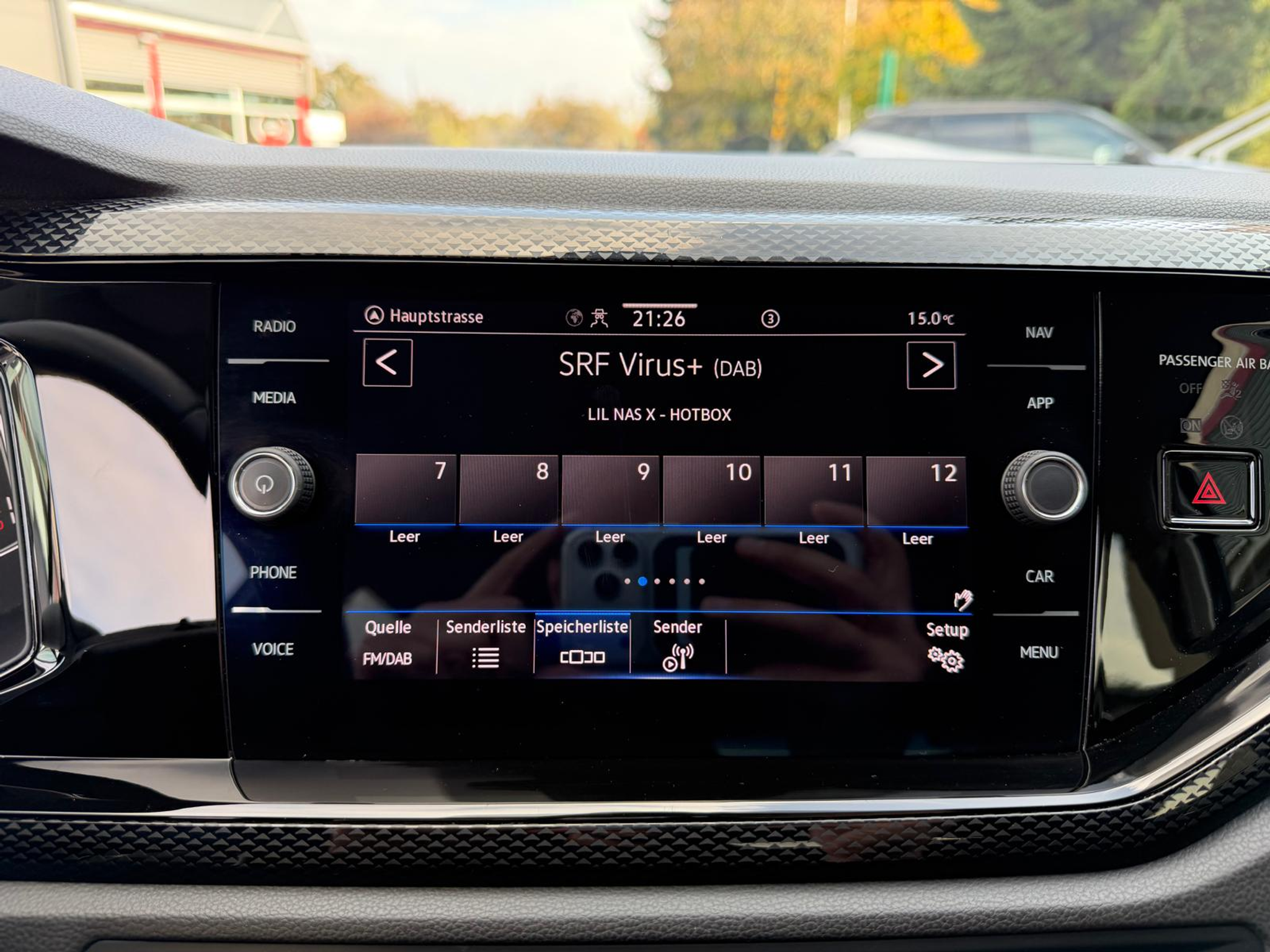 listing desktop thumbnail image 19