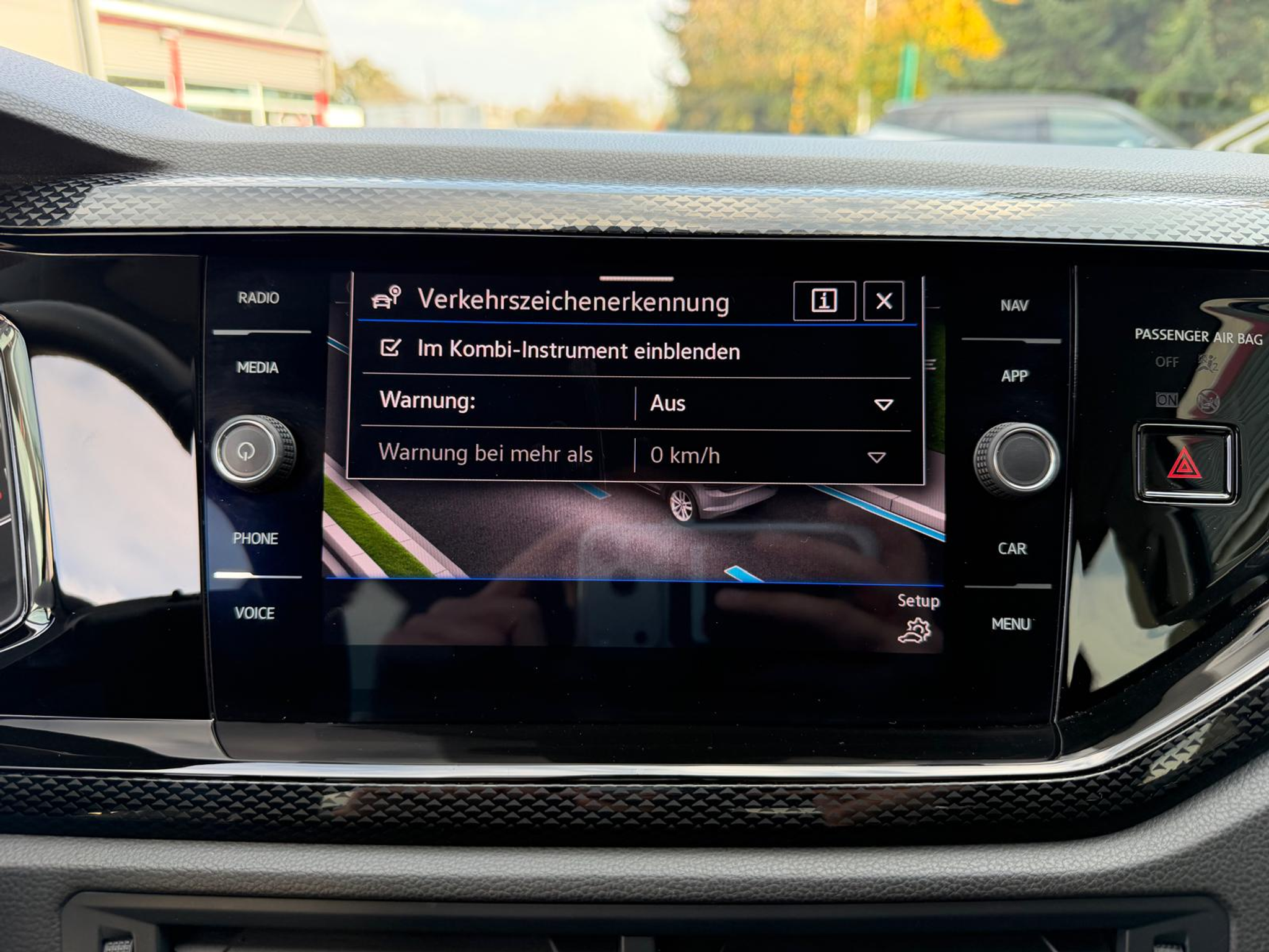 listing desktop thumbnail image 22