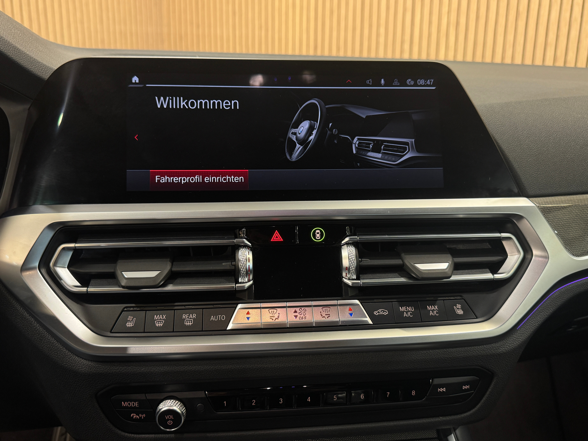 listing desktop thumbnail image 15