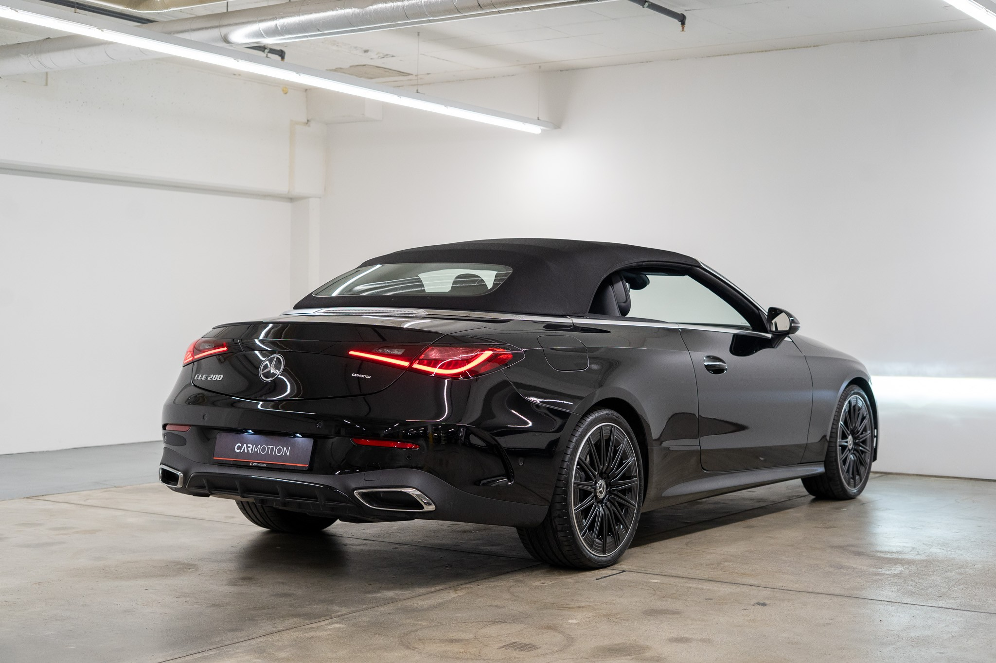 listing desktop thumbnail image 7