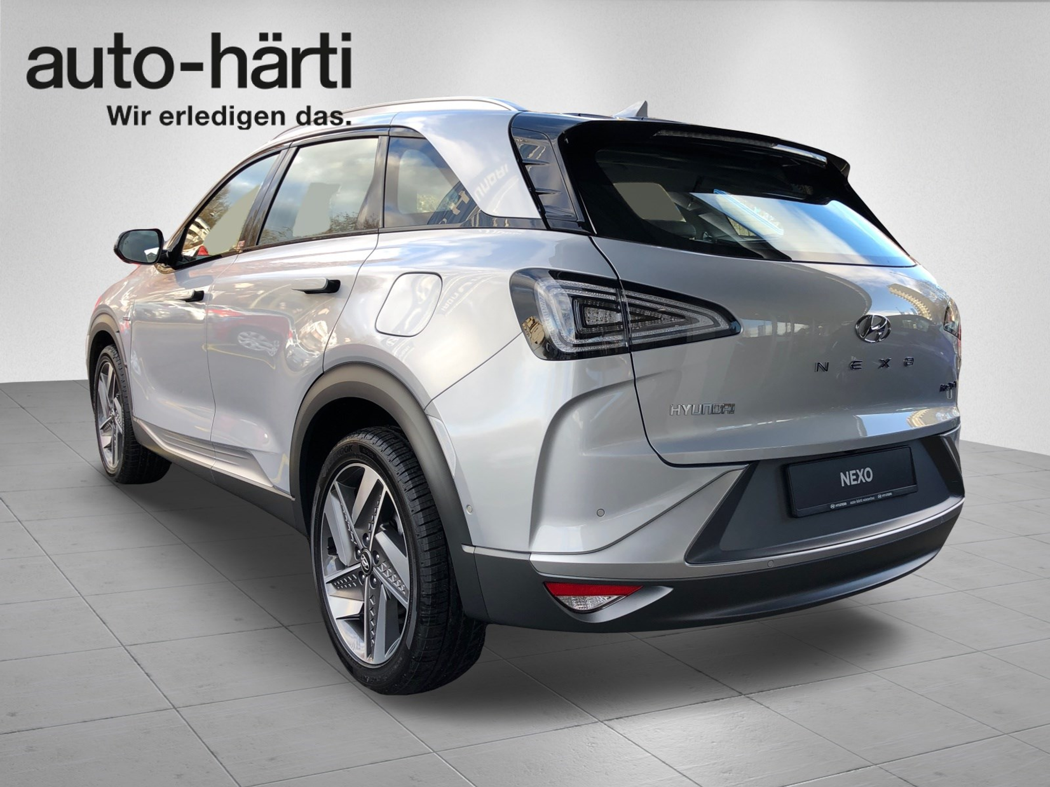 listing desktop thumbnail image 3