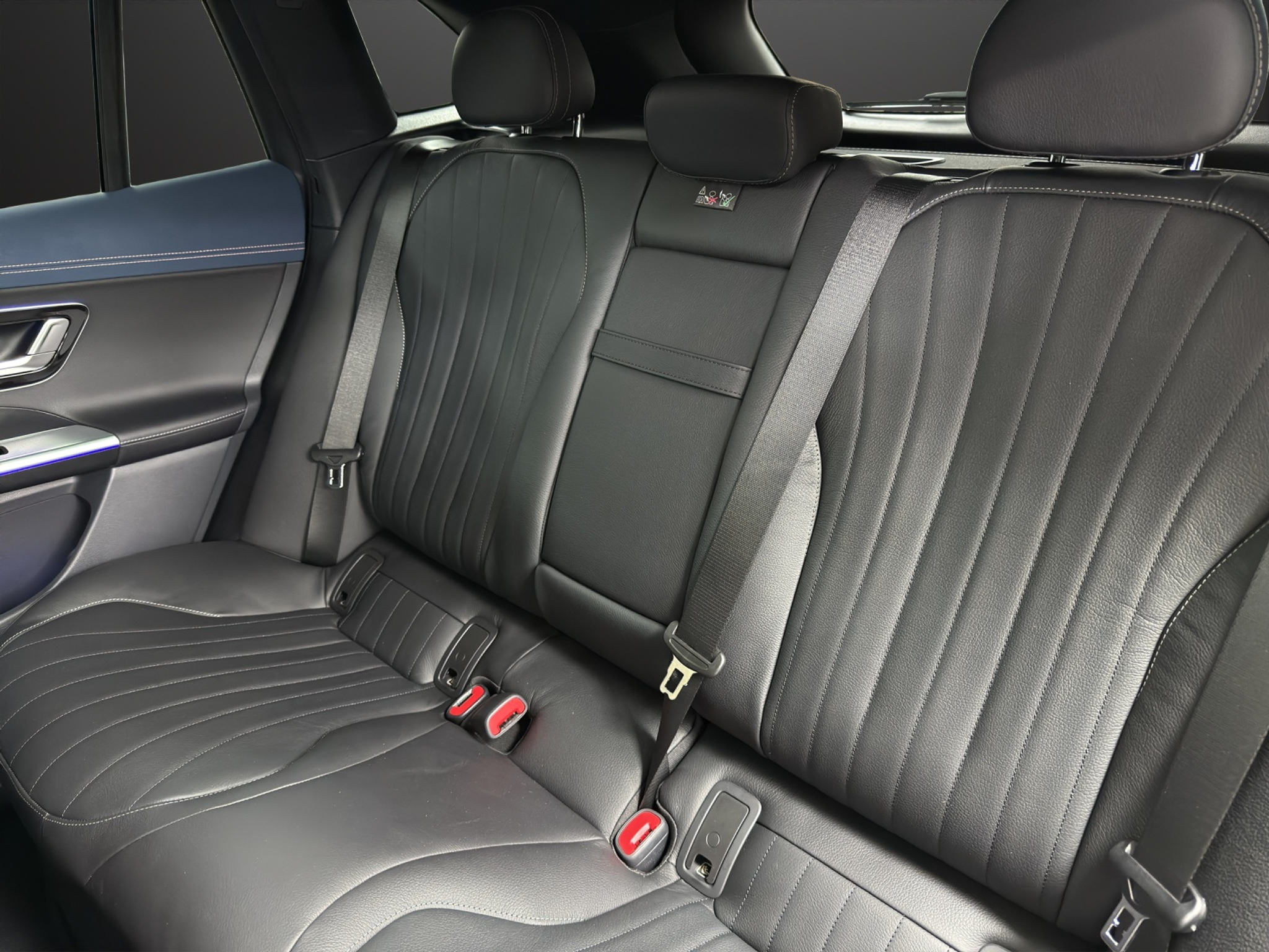 listing desktop thumbnail image 14