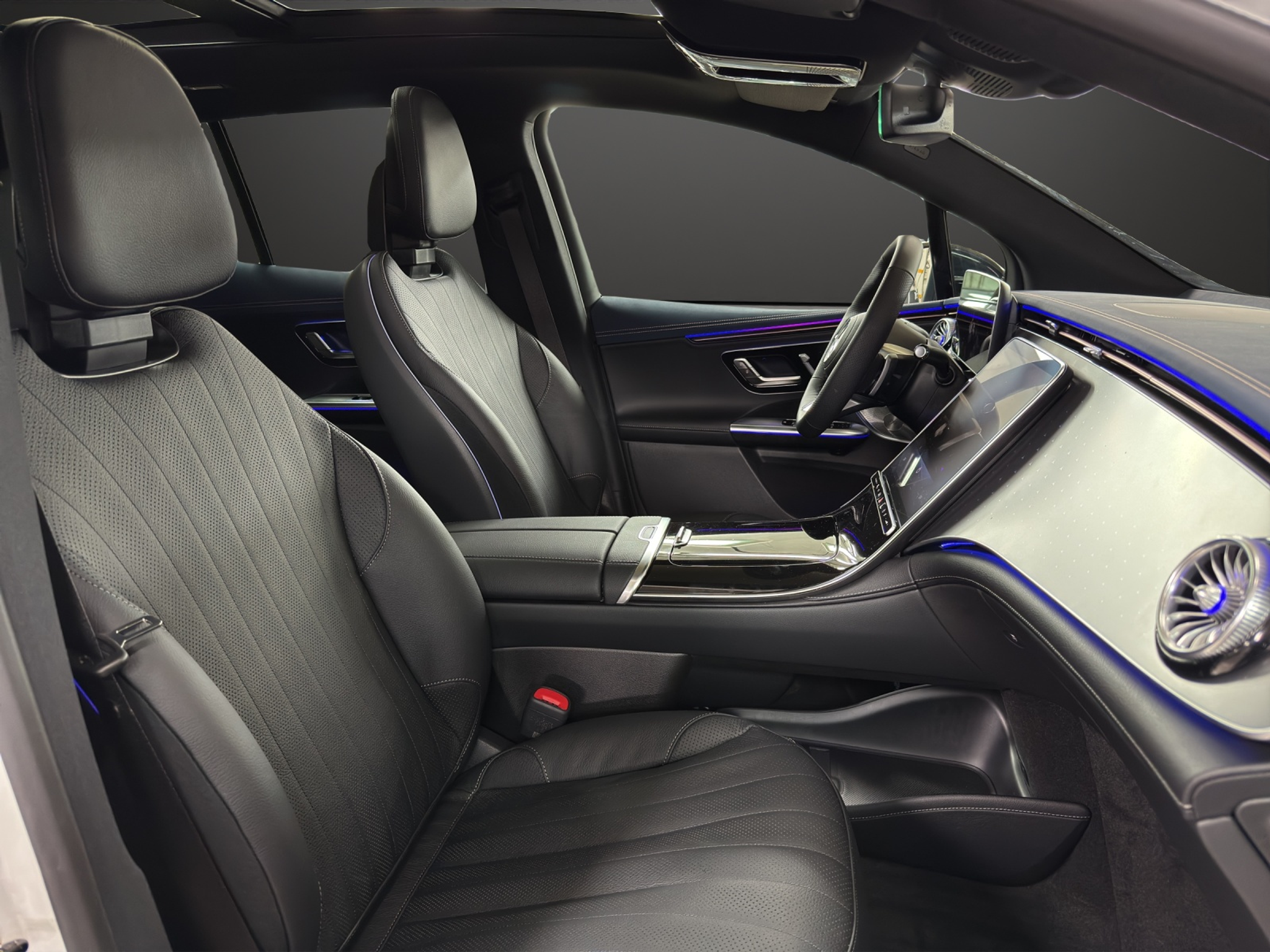 listing desktop thumbnail image 11