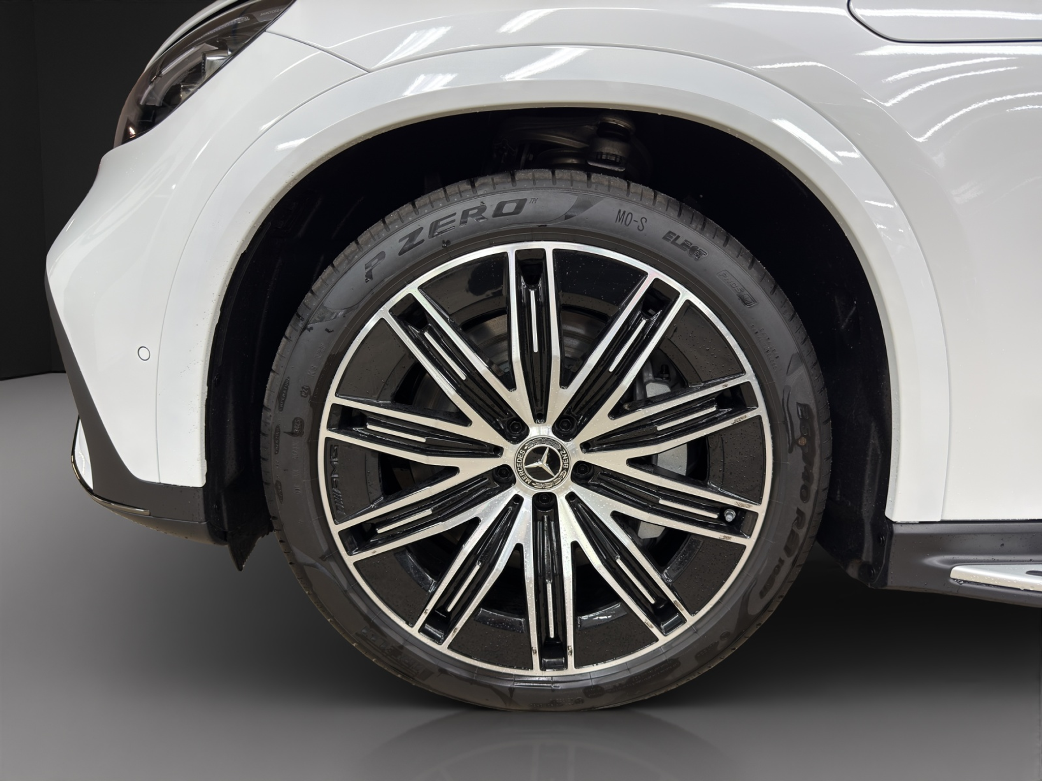 listing desktop thumbnail image 7