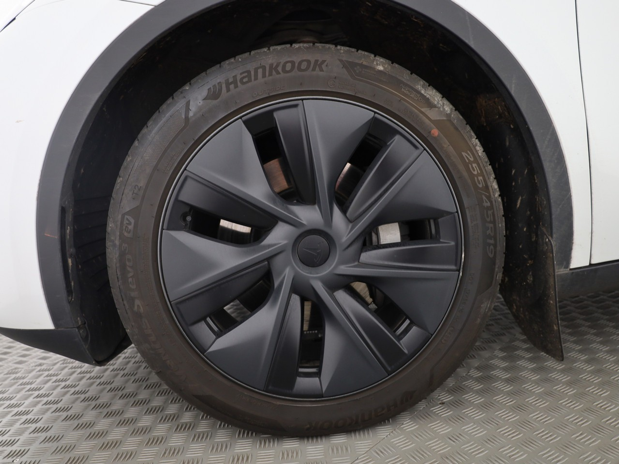 listing desktop thumbnail image 5