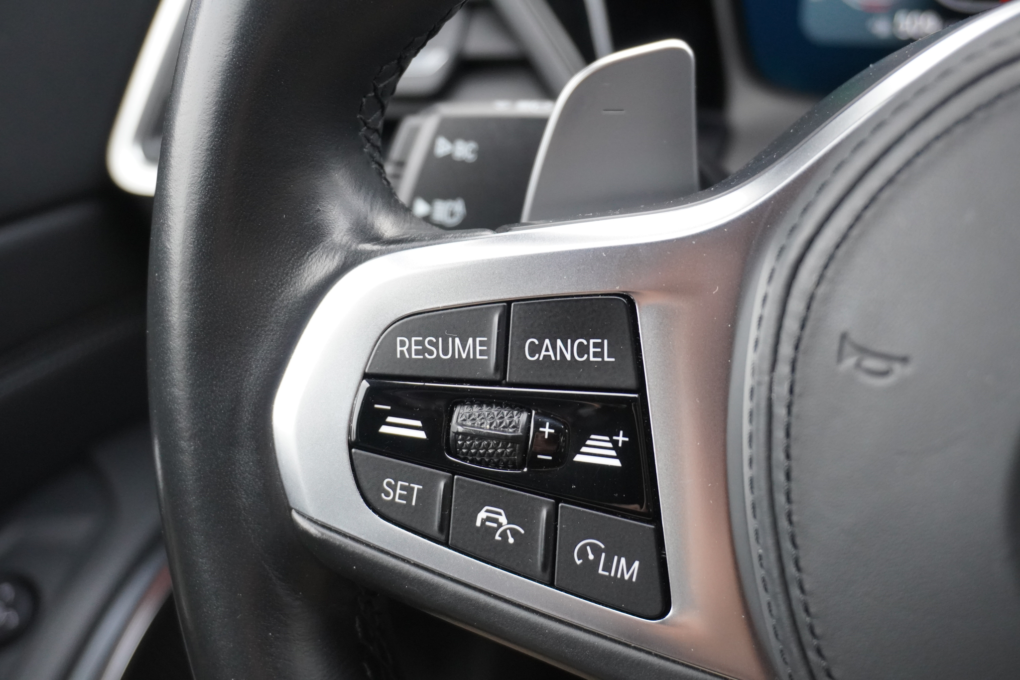 listing desktop thumbnail image 26