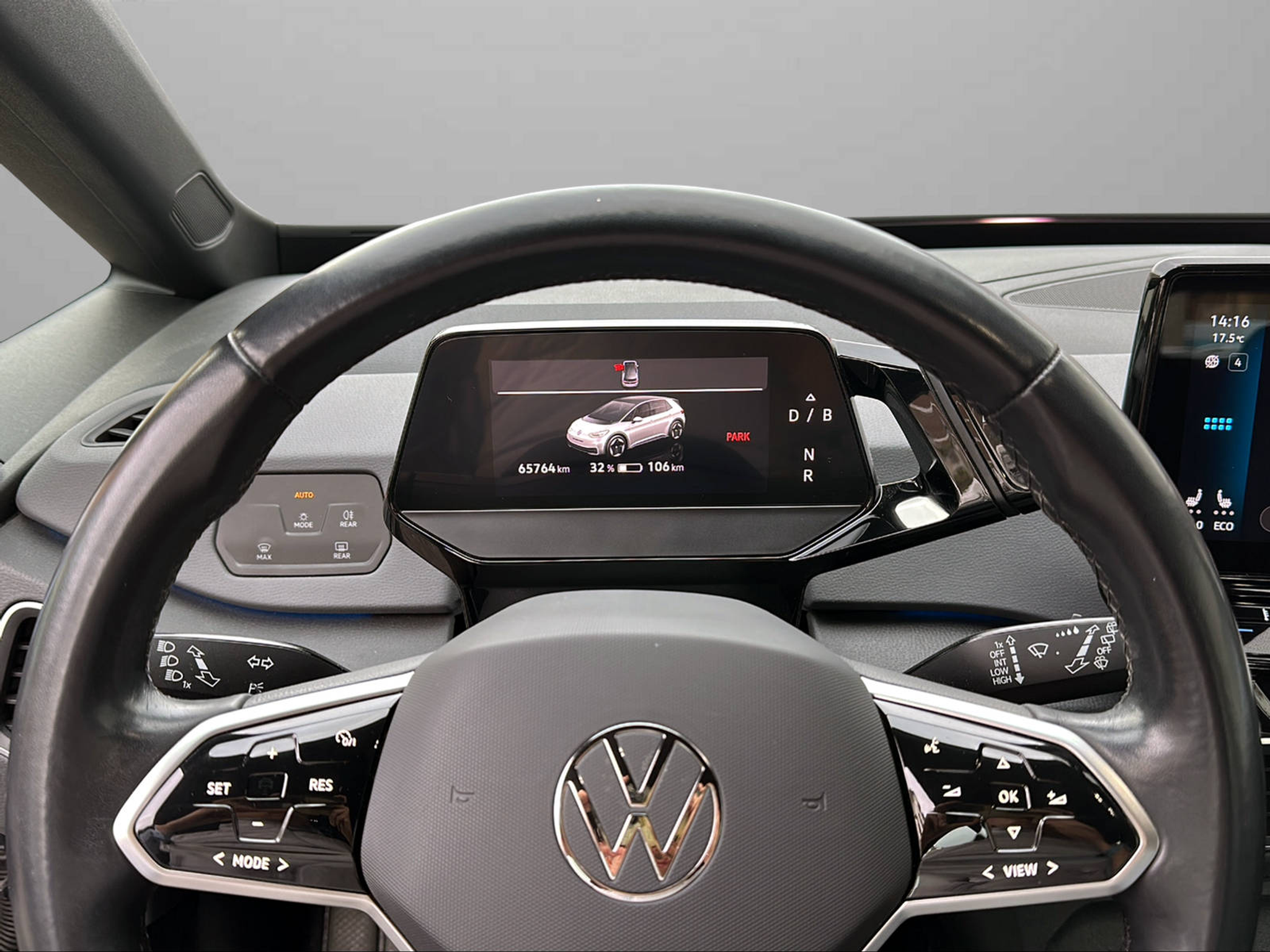 listing desktop thumbnail image 13