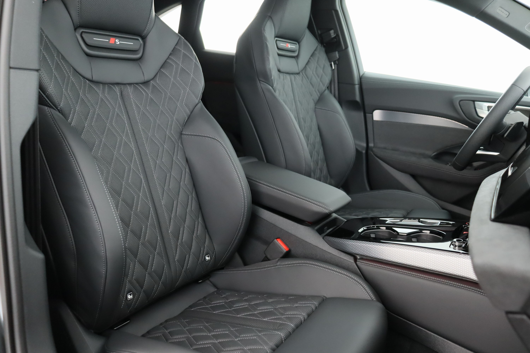 listing desktop thumbnail image 15