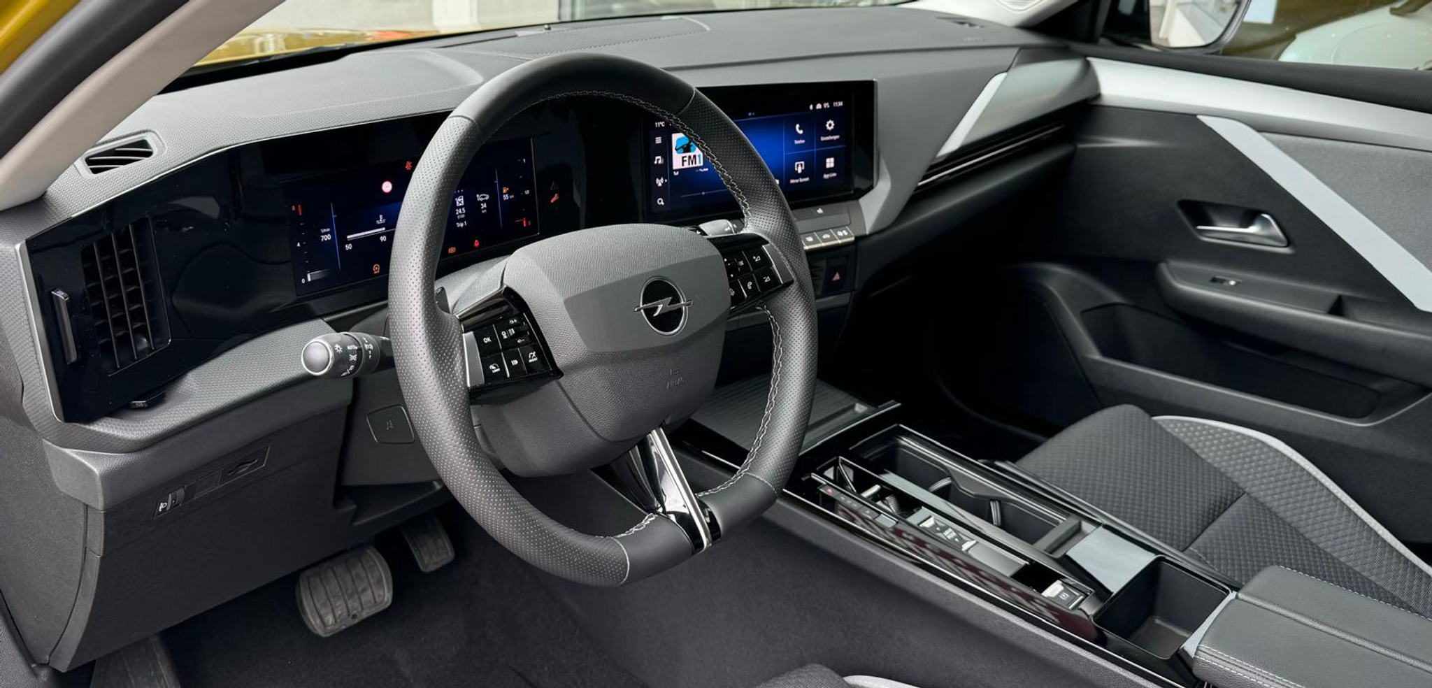 listing desktop thumbnail image 6