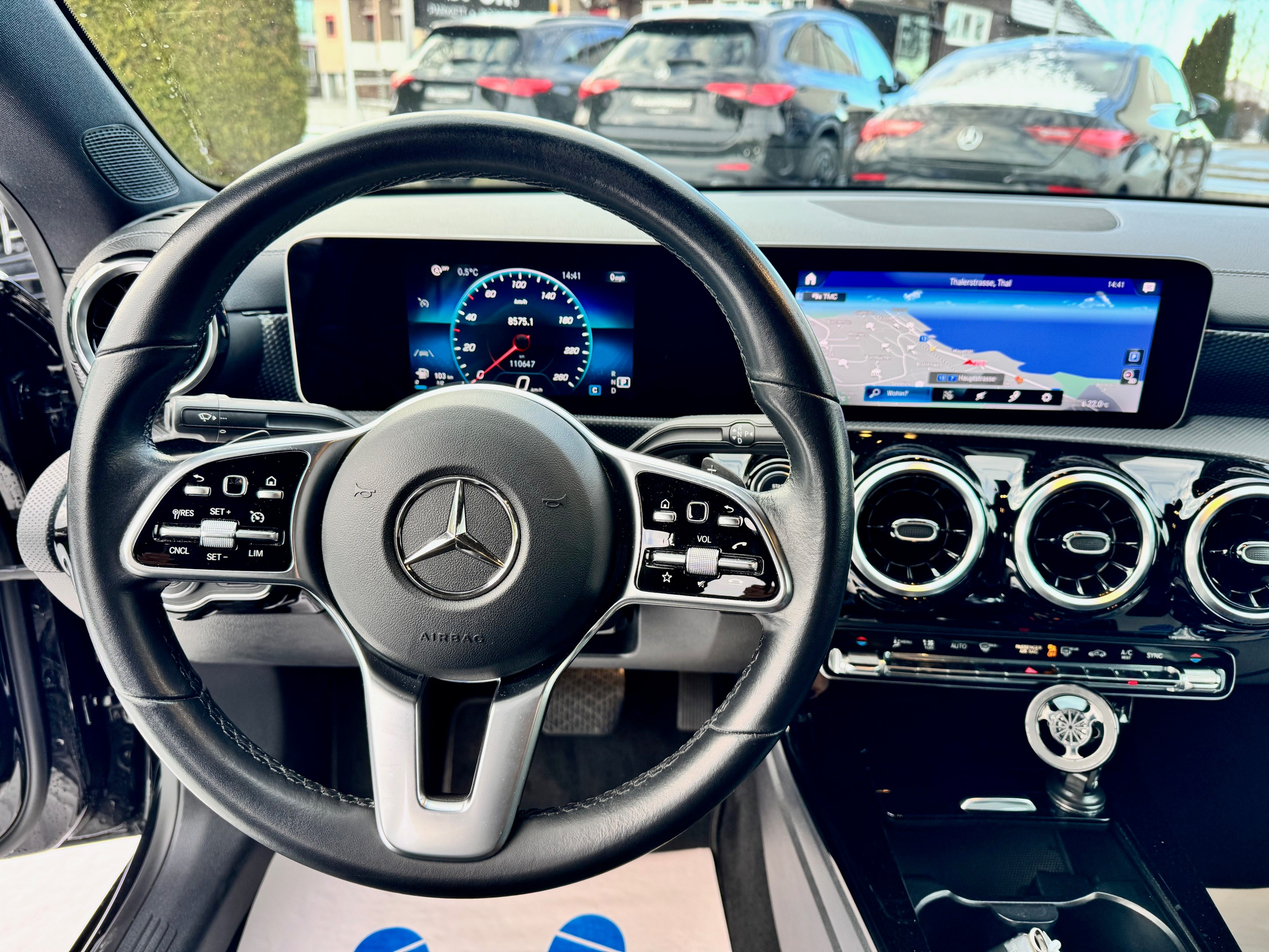 listing desktop thumbnail image 8