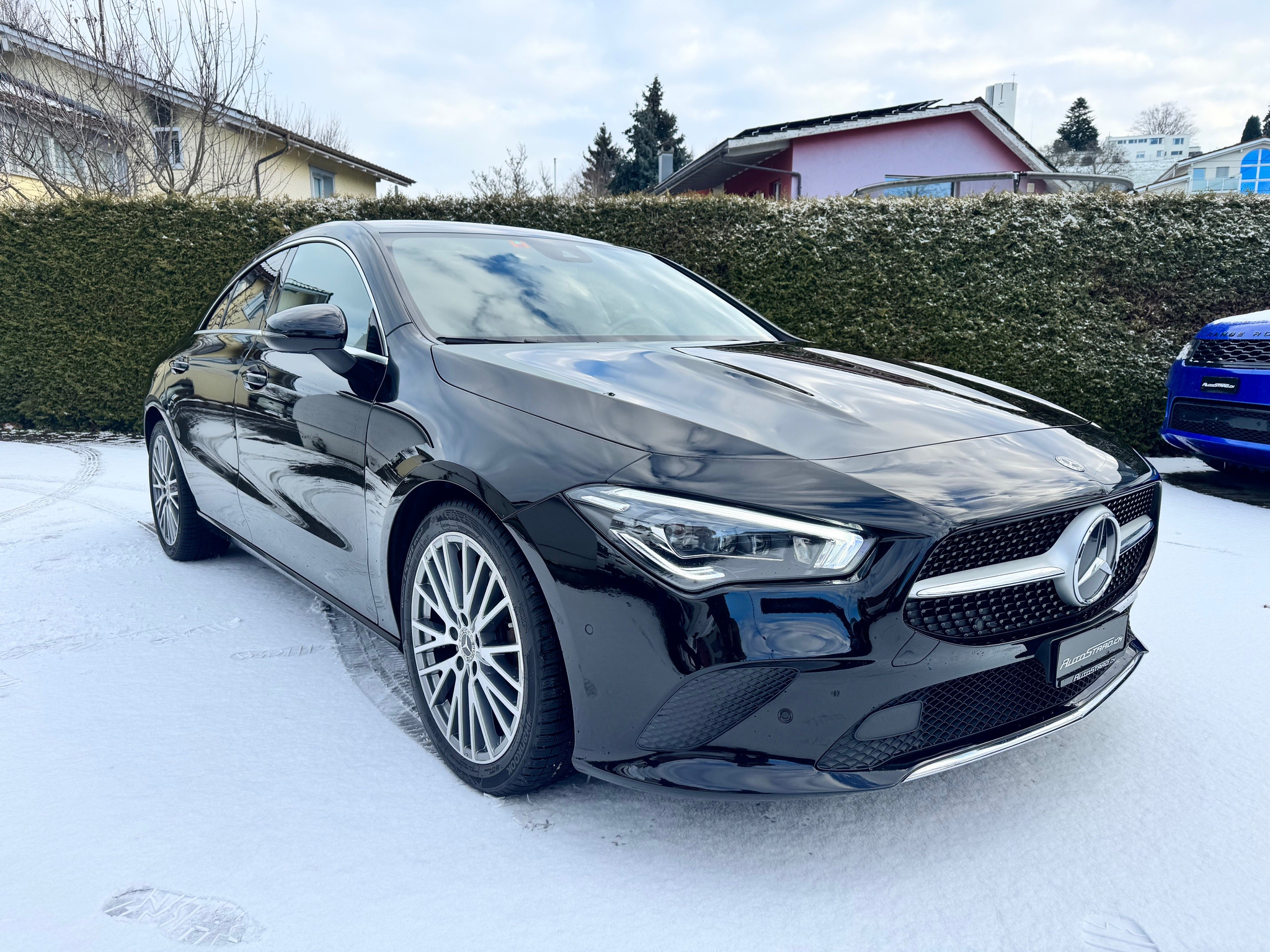 listing desktop thumbnail image 2