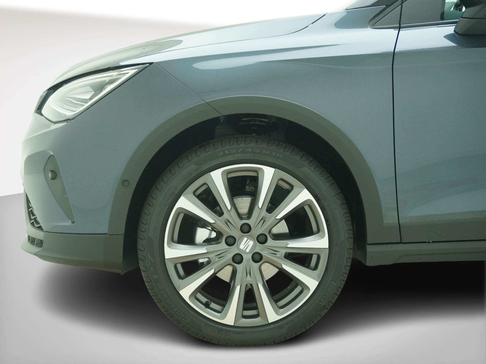 listing desktop thumbnail image 8