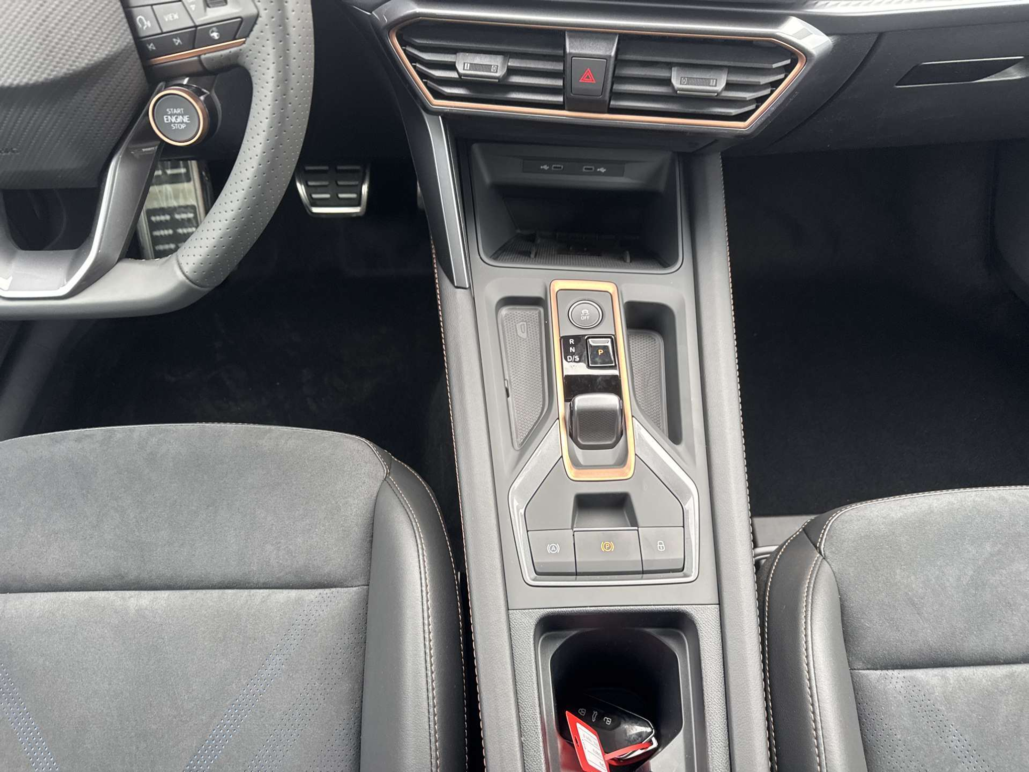 listing desktop thumbnail image 11