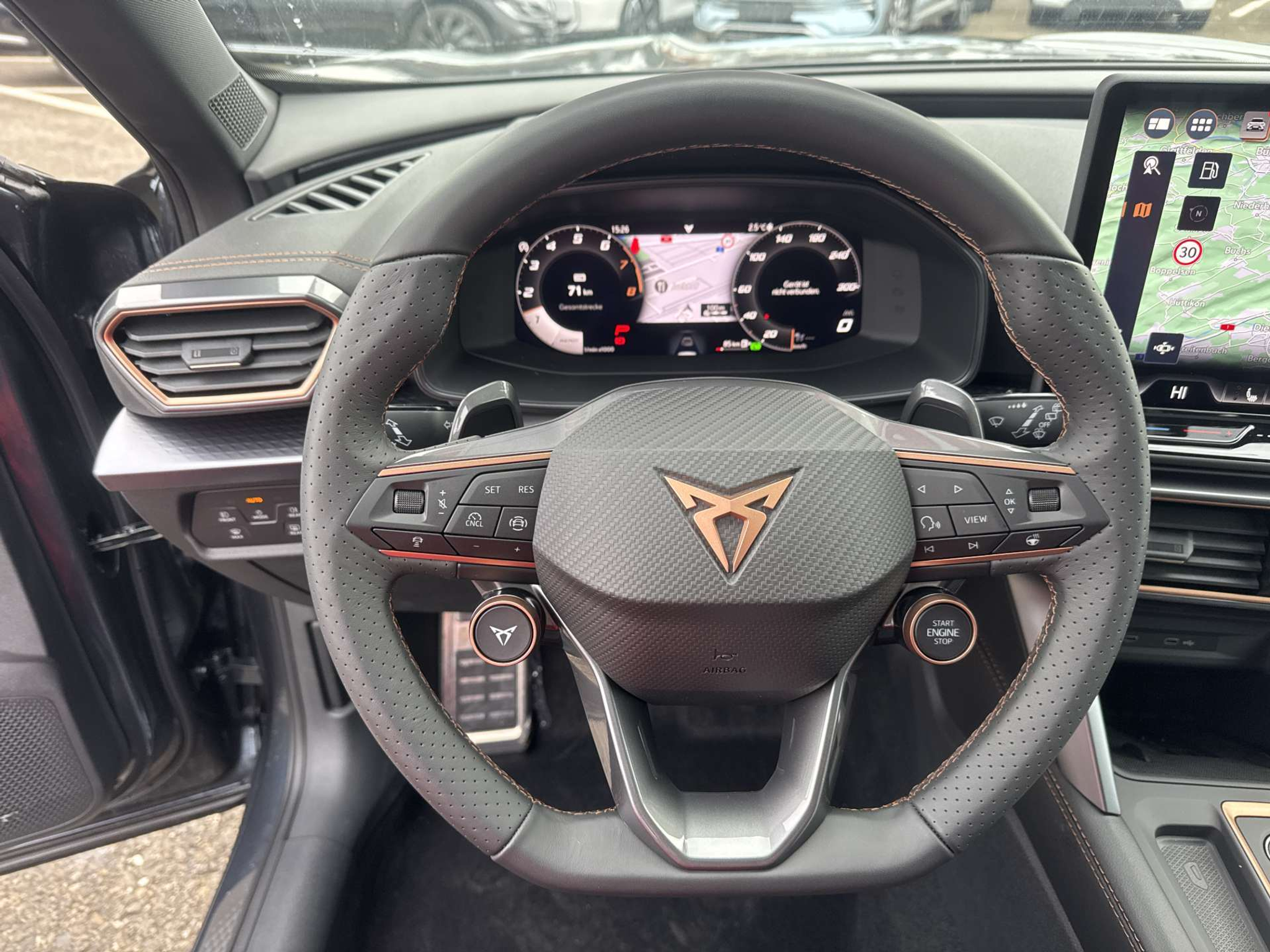 listing desktop thumbnail image 15