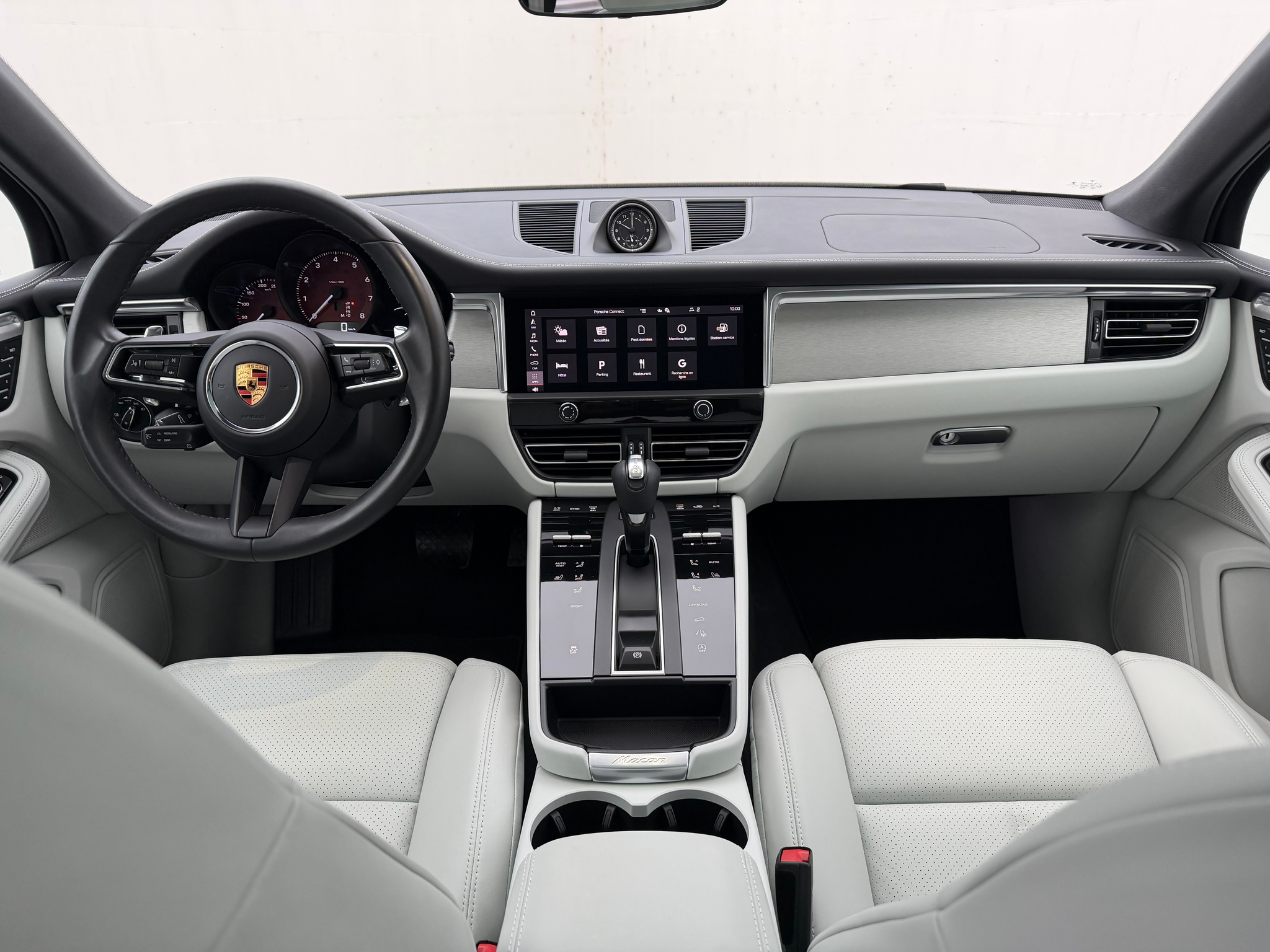 listing desktop thumbnail image 6