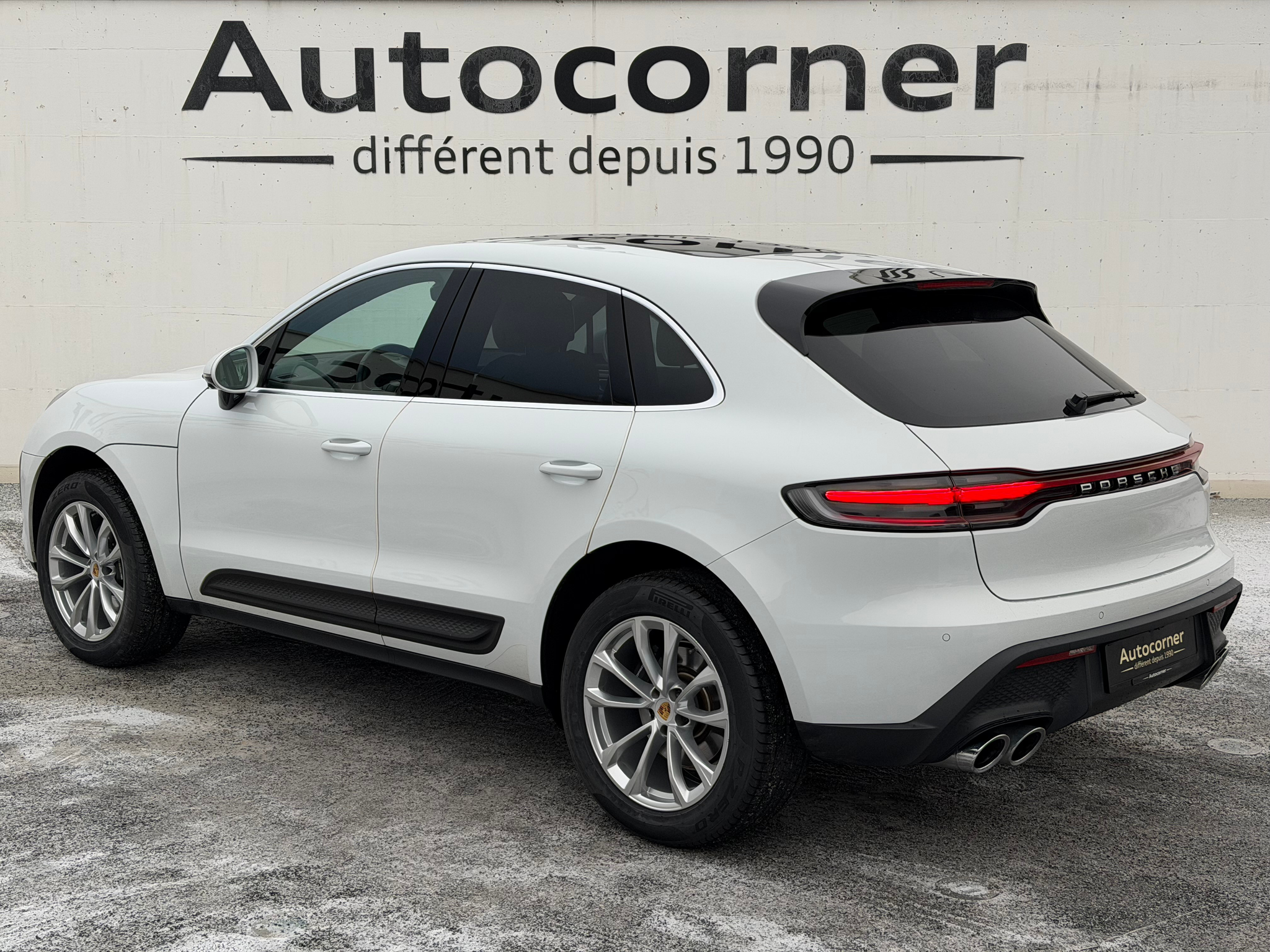 listing desktop thumbnail image 5