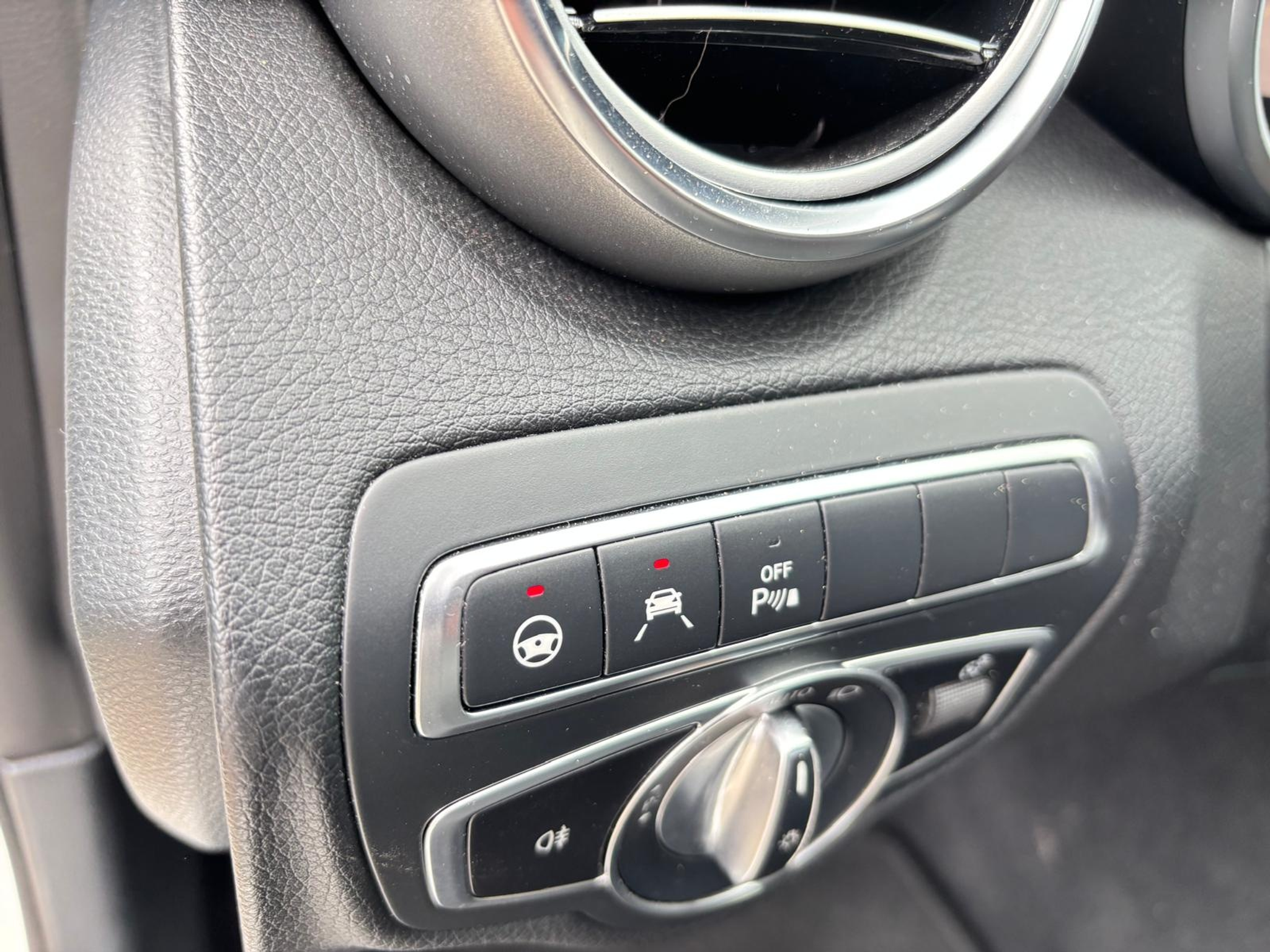 listing desktop thumbnail image 13