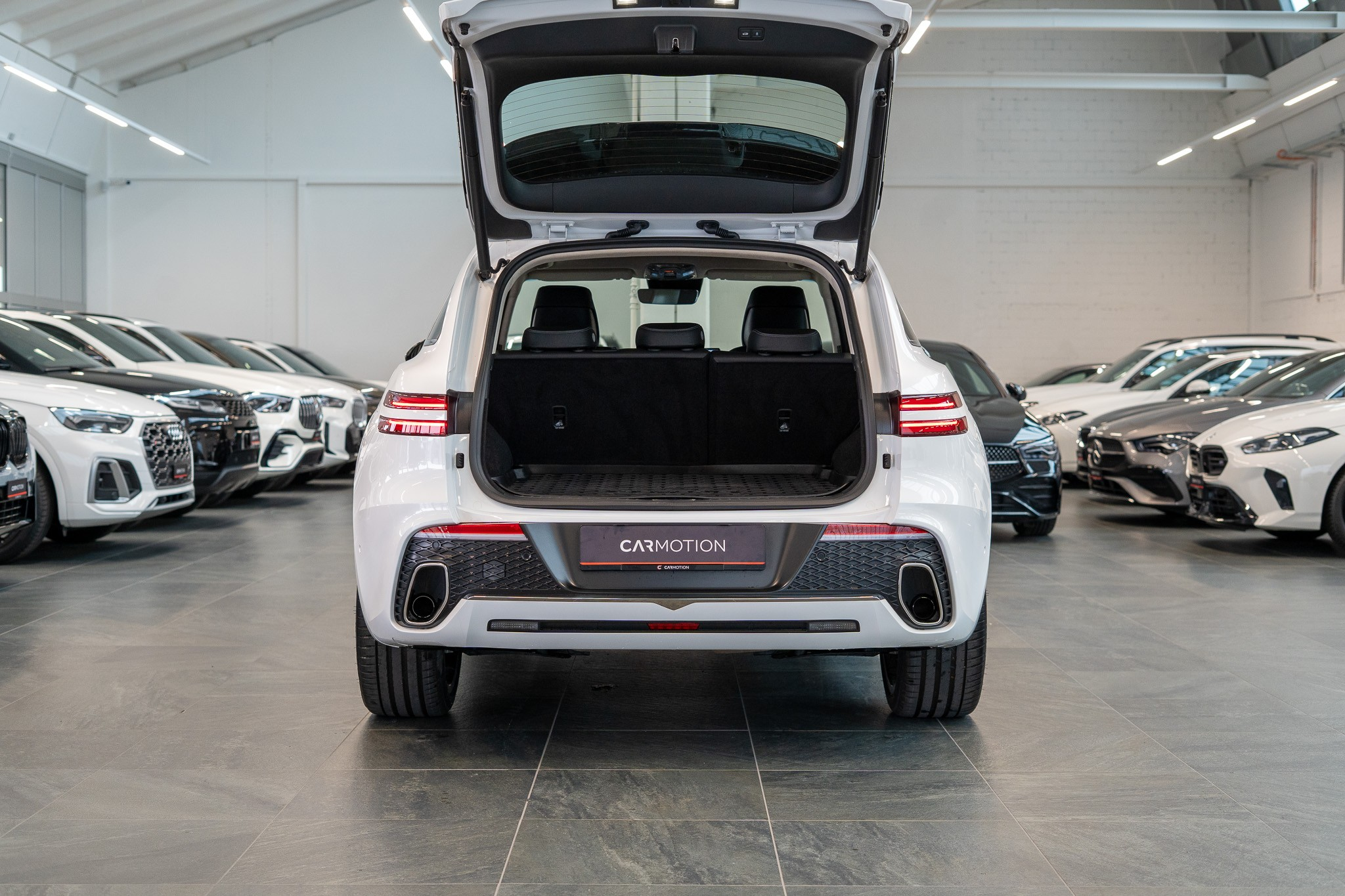 listing desktop thumbnail image 5