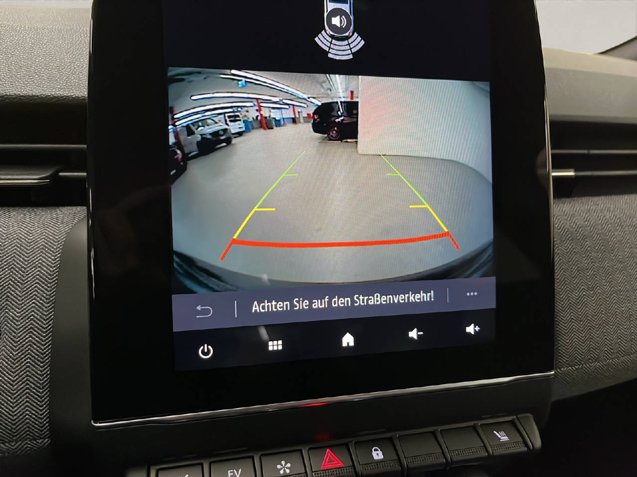 listing desktop thumbnail image 7