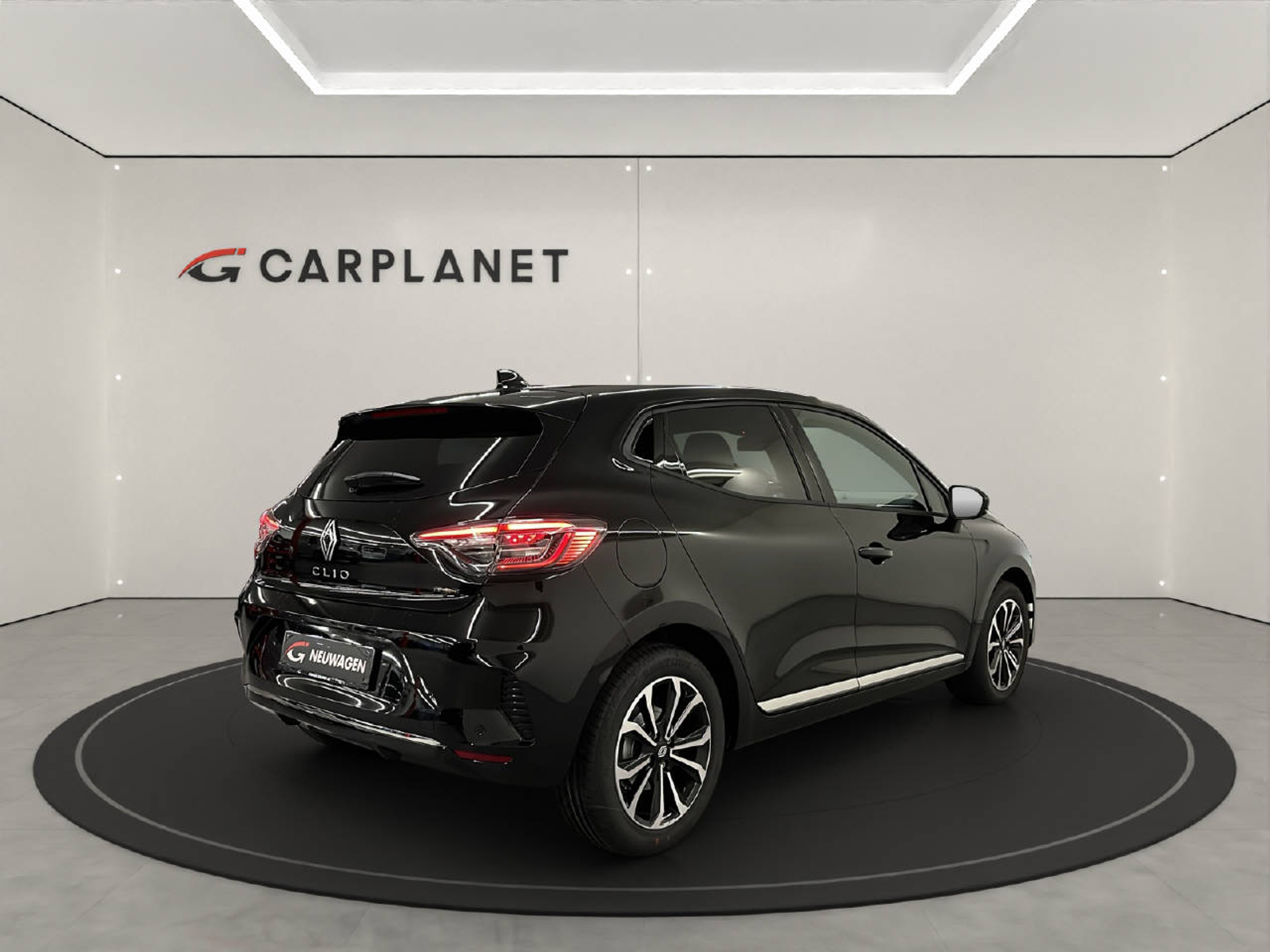 listing desktop thumbnail image 3