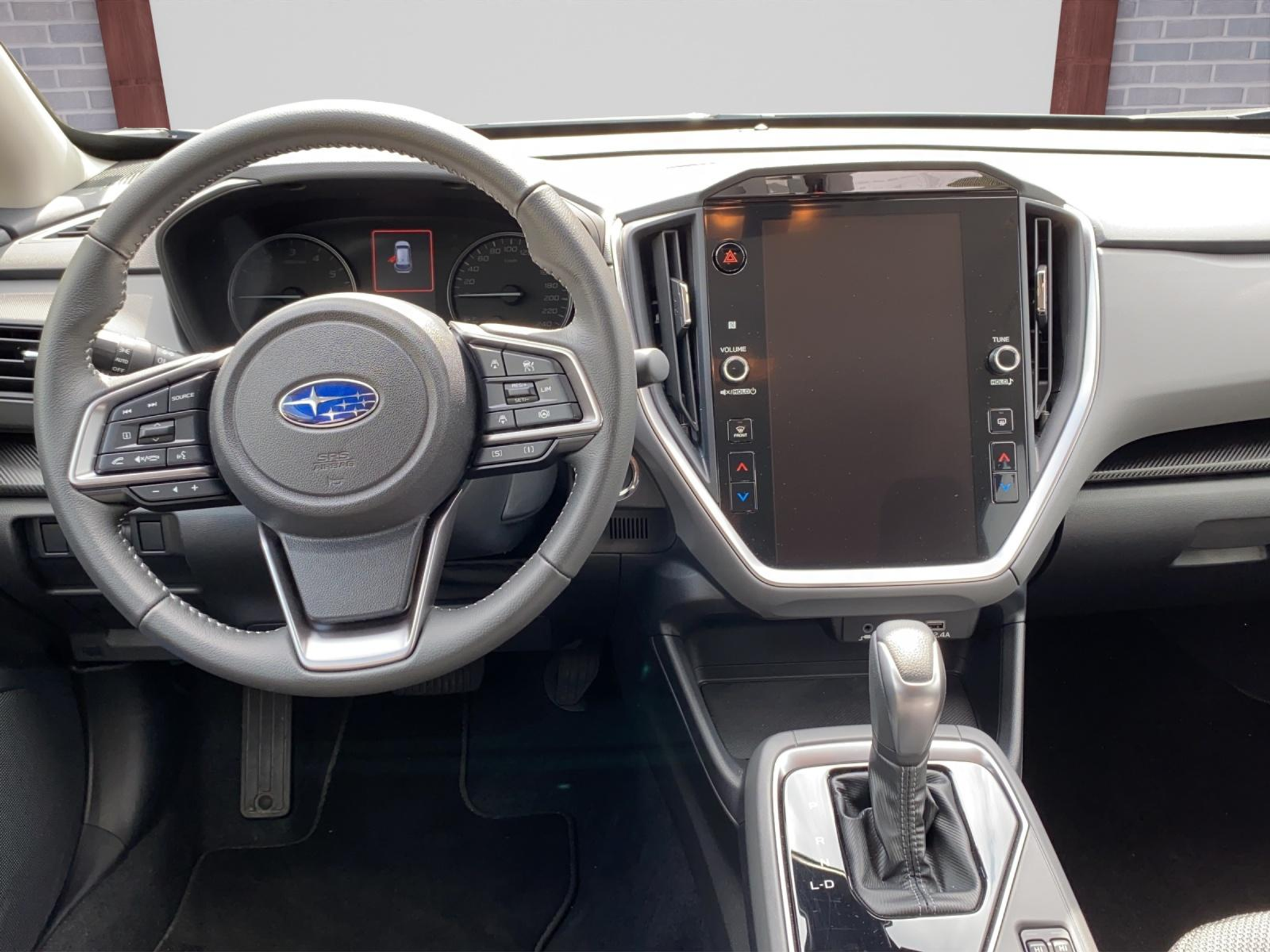 listing desktop thumbnail image 6