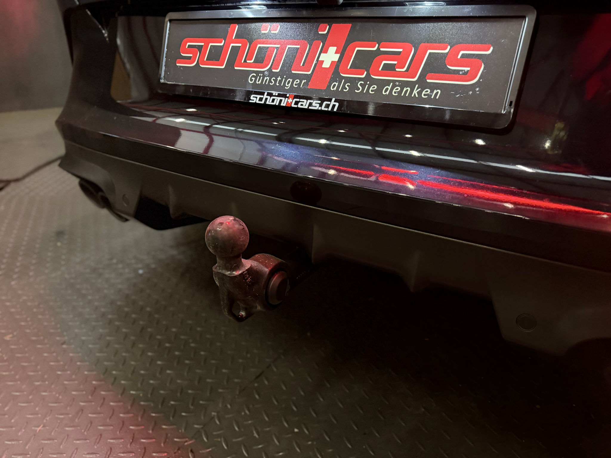 listing desktop thumbnail image 10