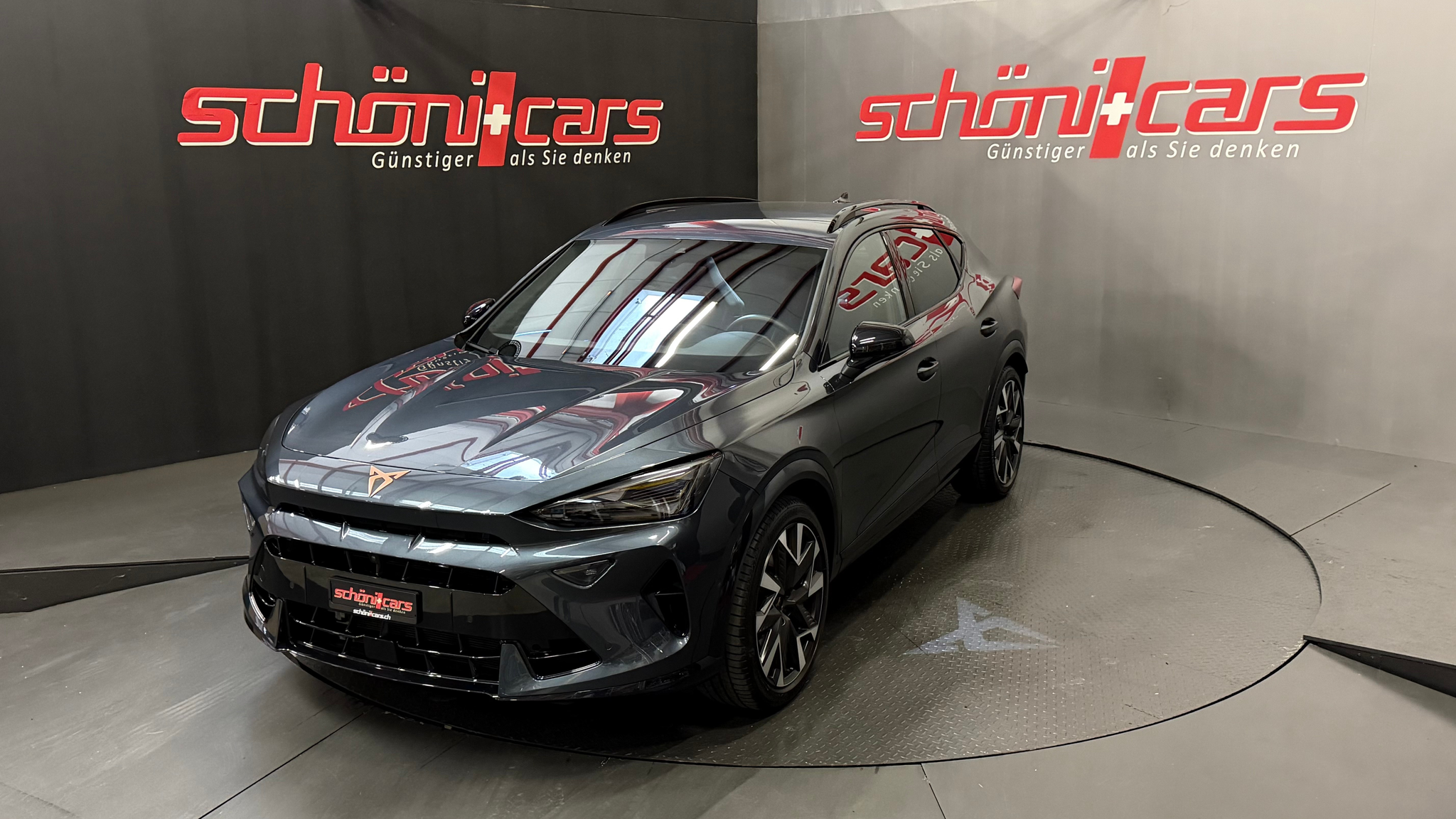 listing desktop thumbnail image 1