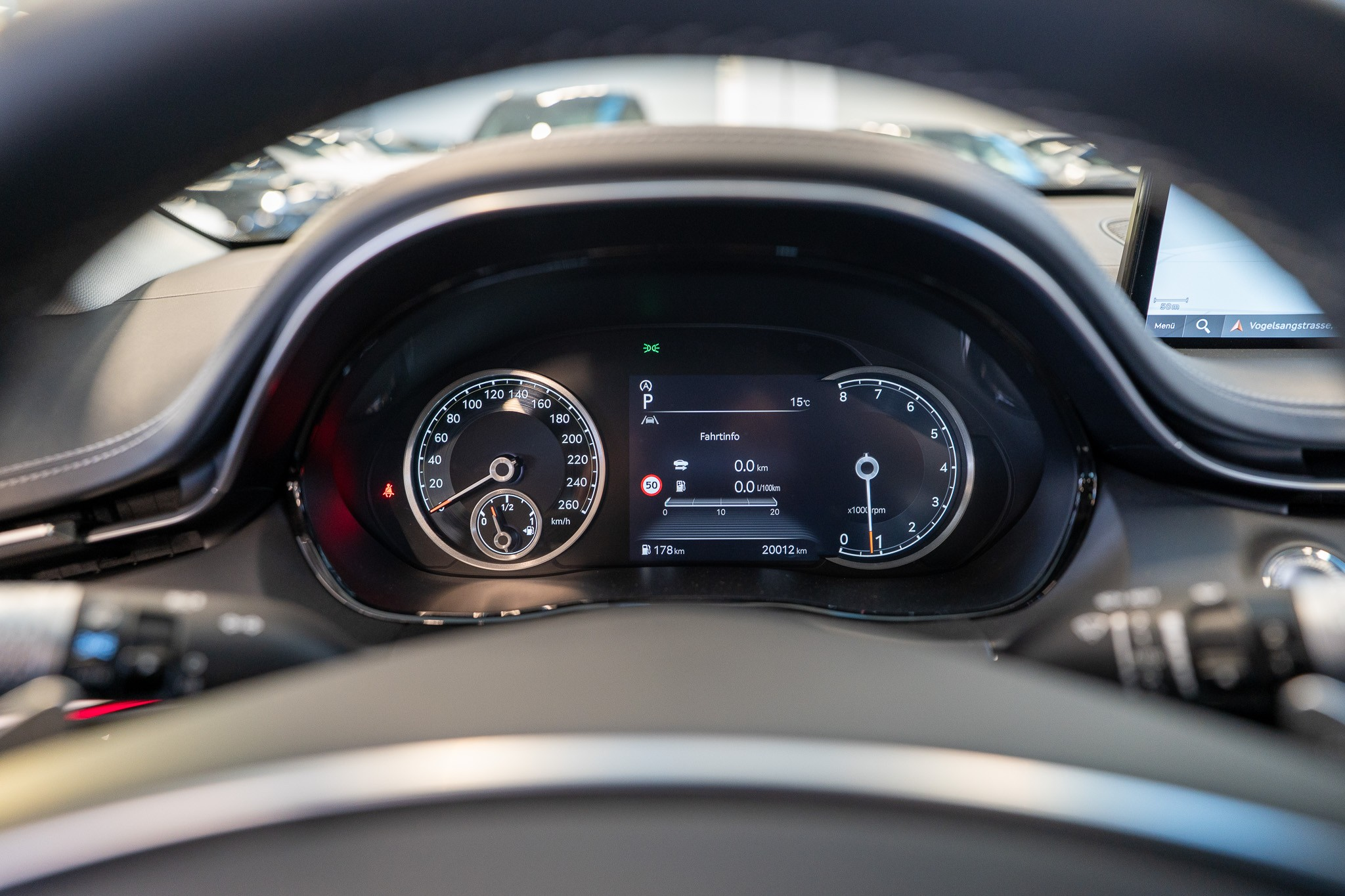 listing desktop thumbnail image 21