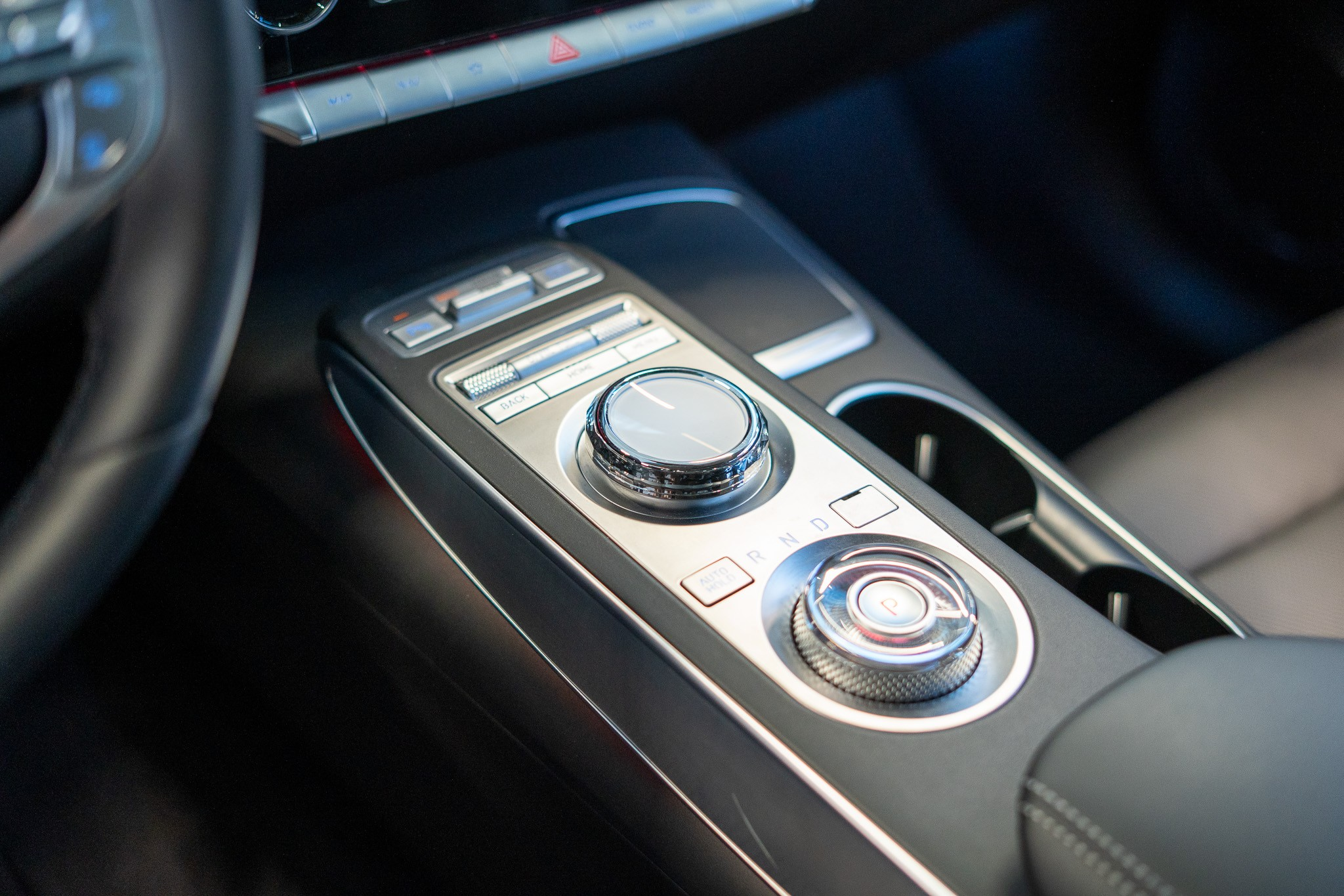 listing desktop thumbnail image 11