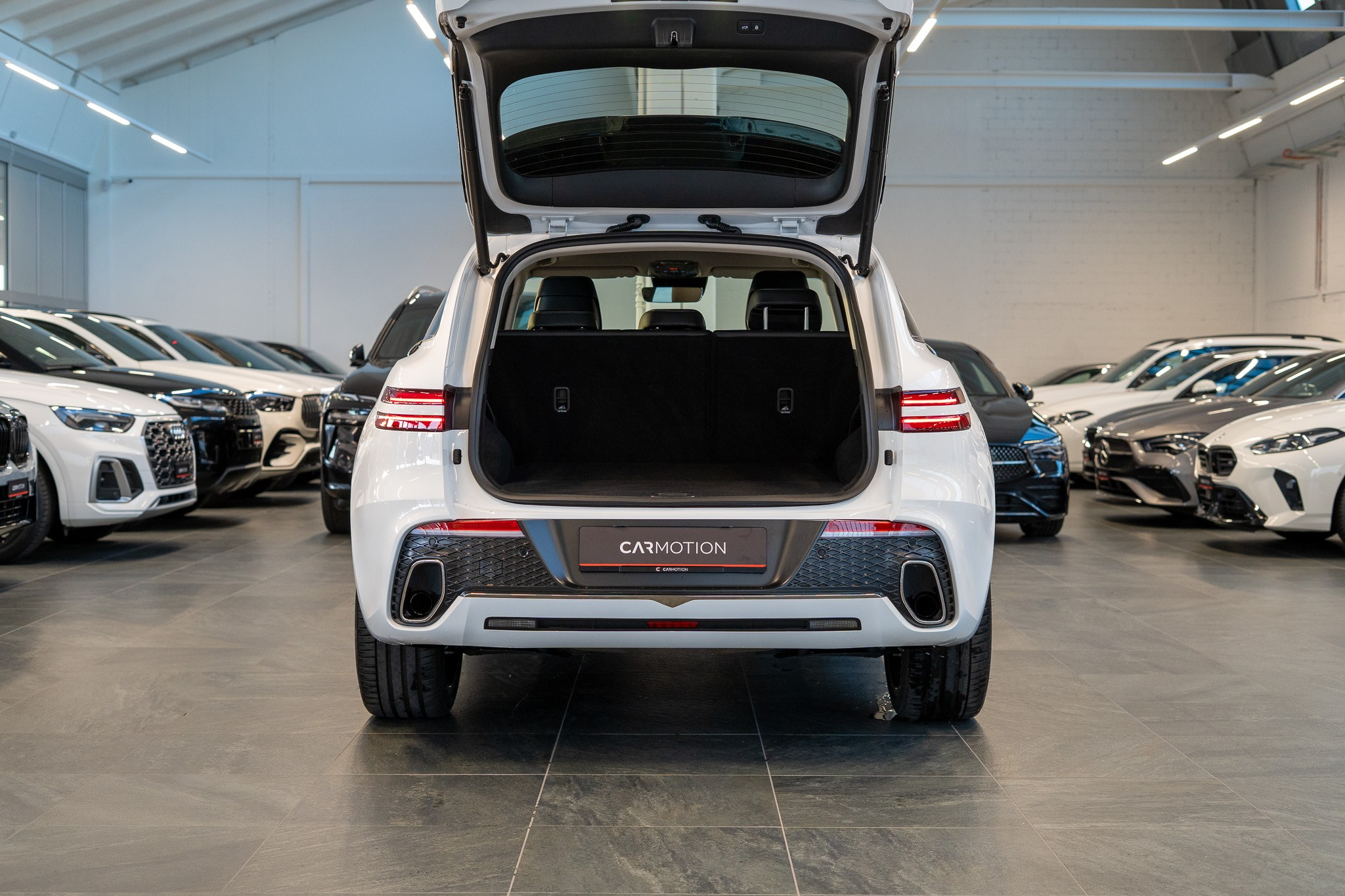 listing desktop thumbnail image 5